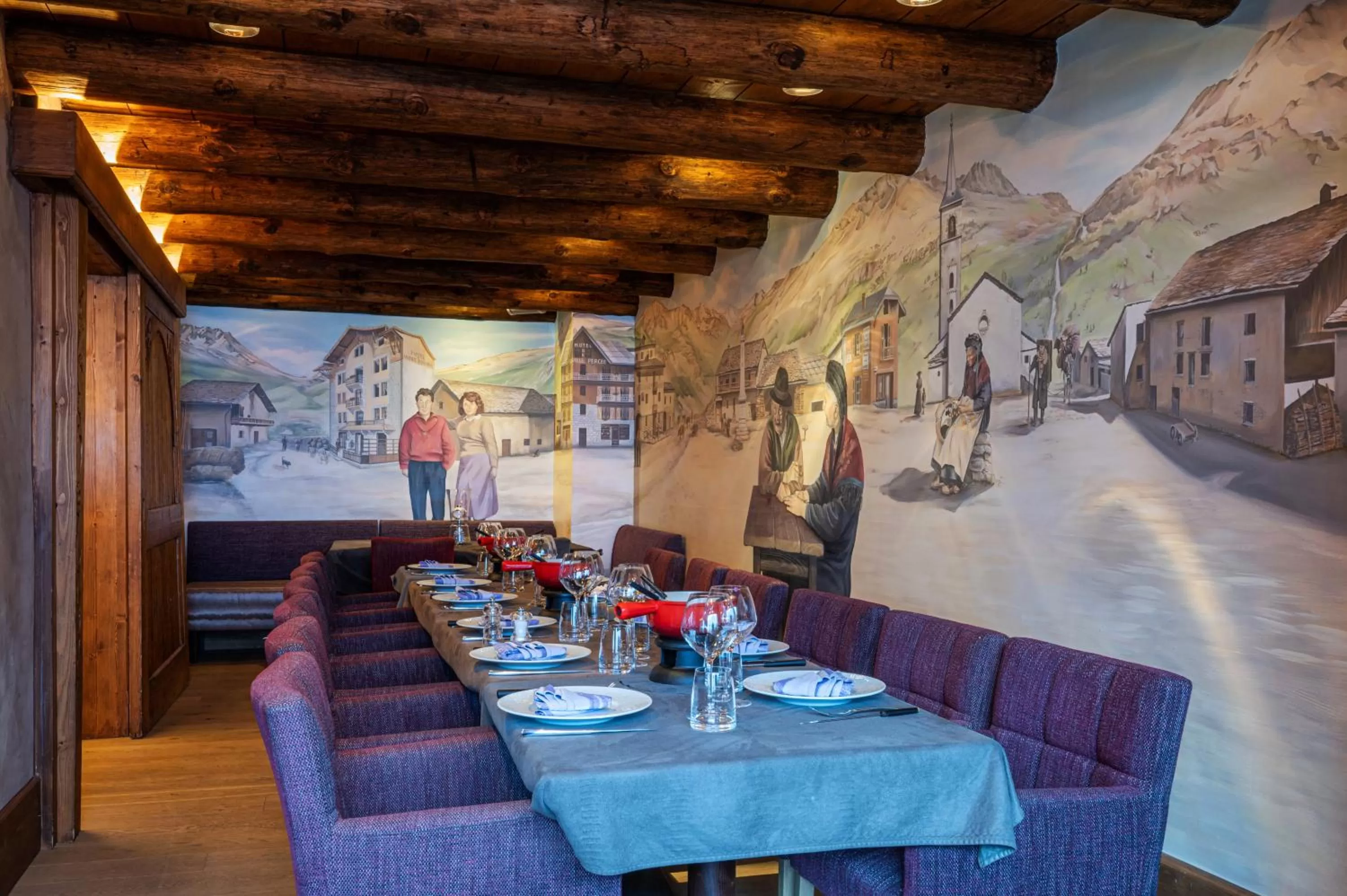 Restaurant/places to eat in Hôtel les Campanules by Les Etincelles