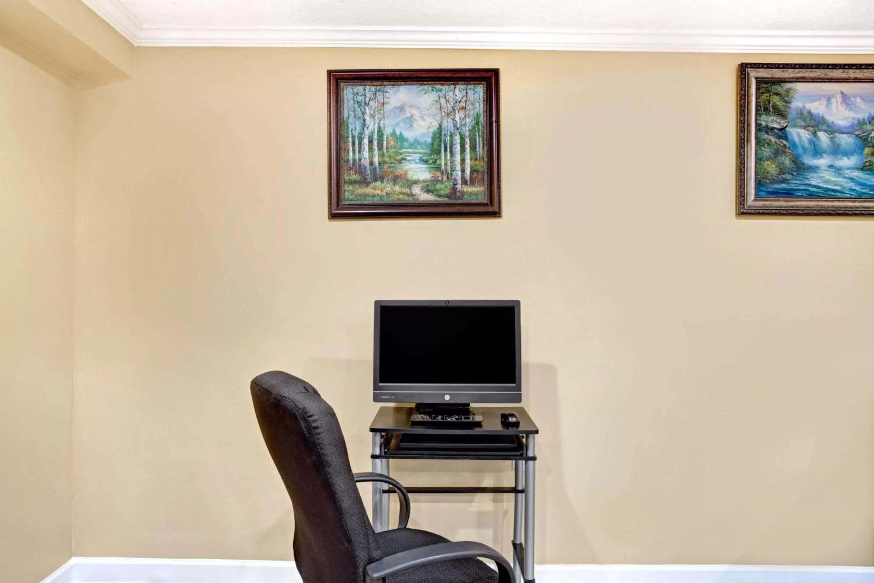 On site in Super 8 by Wyndham Whites Creek/ Nashville NW Area