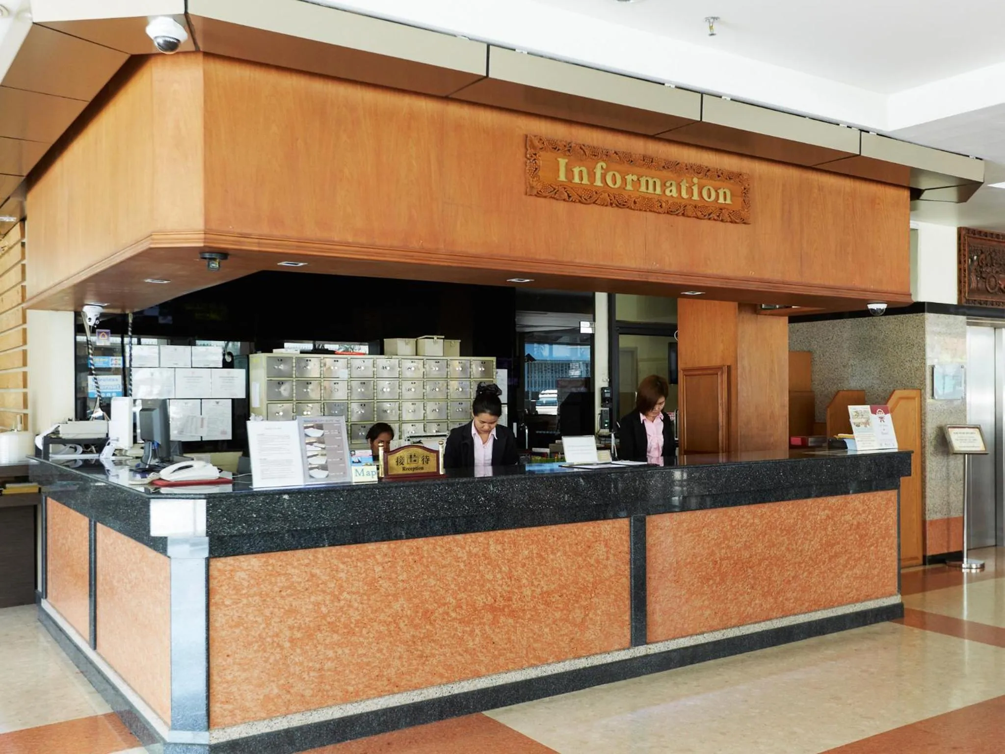 Lobby or reception in Bangkok City Suite
