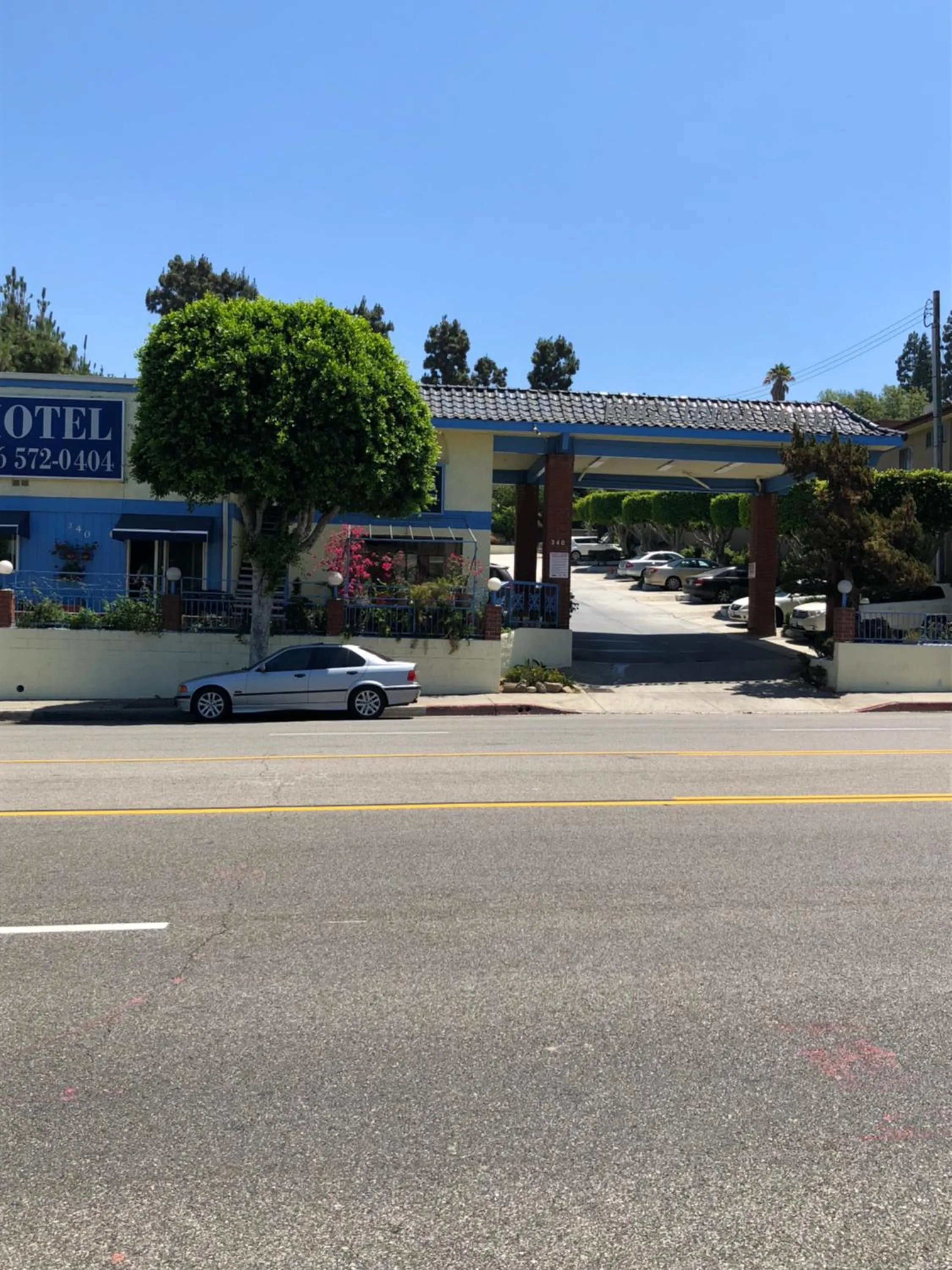 Property building in King Lodge Motel