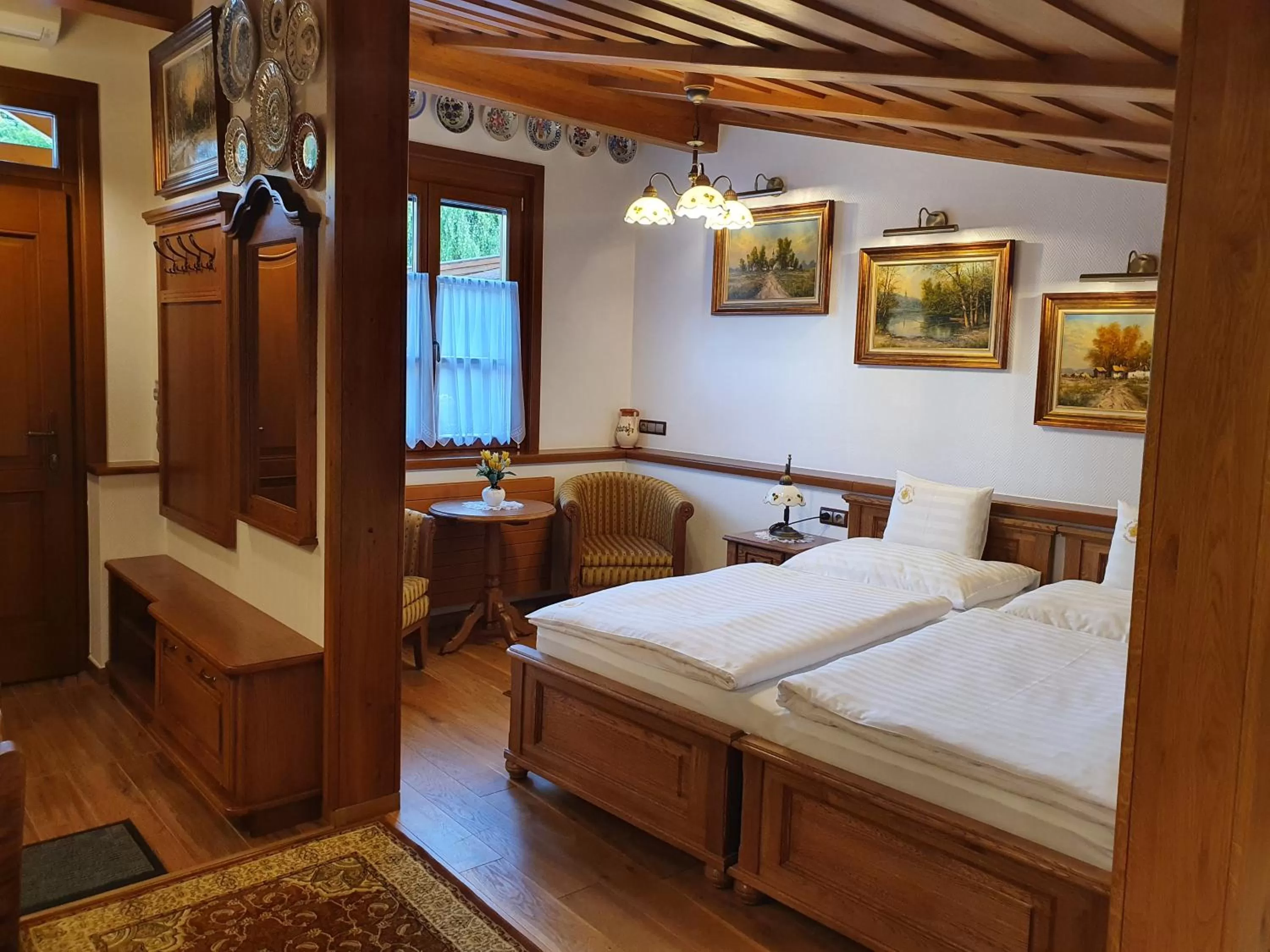 Photo of the whole room, Bed in Kulacs Csarda Panzio