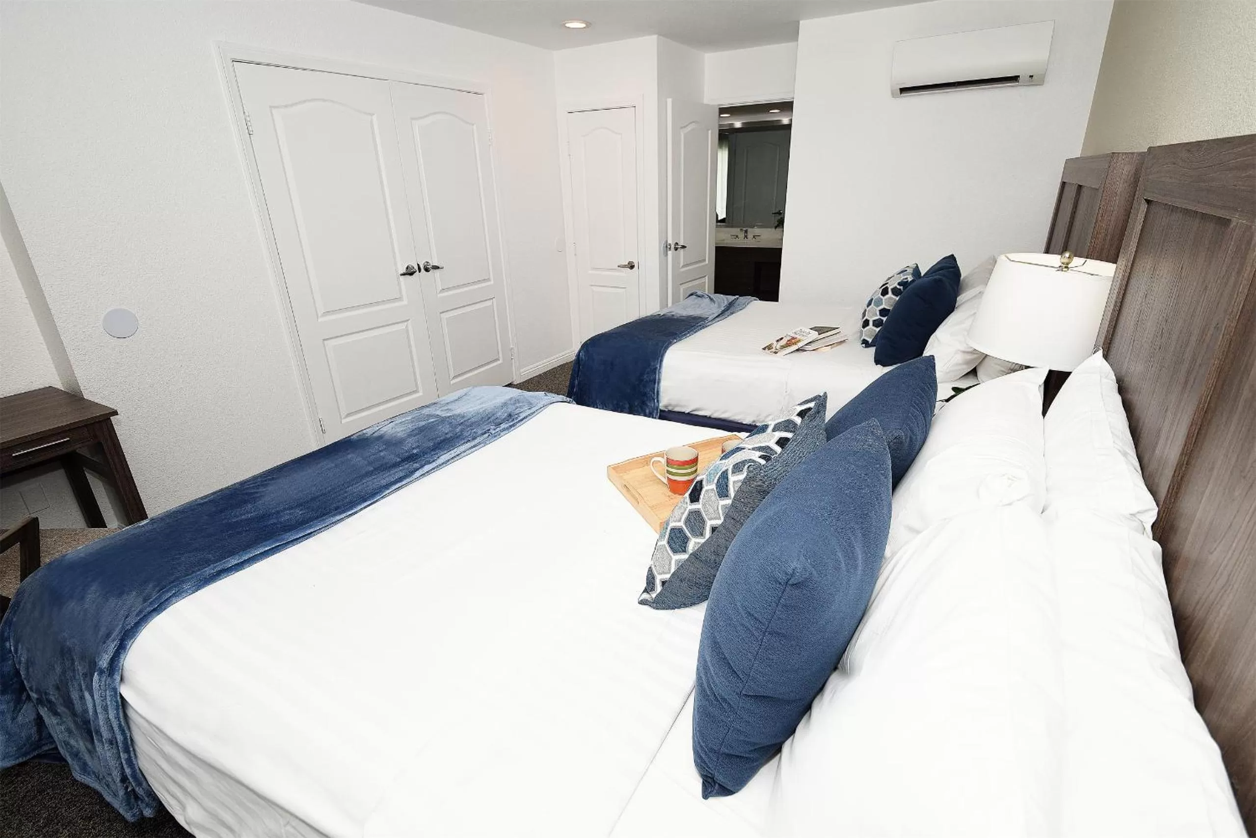 Bedroom, Bed in Serene Vegas Boutique Hotel Las Vegas