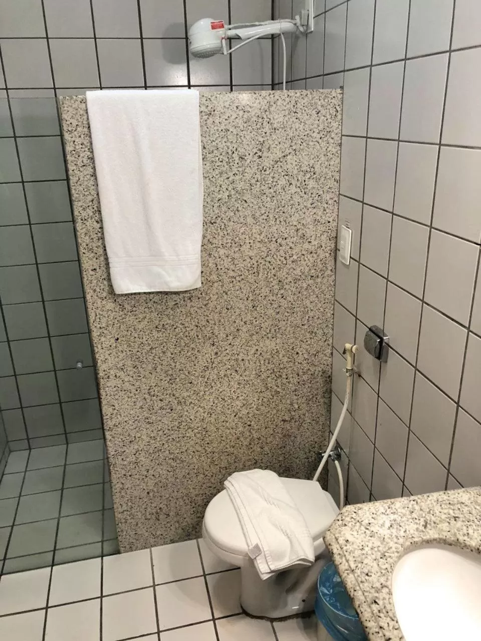 Bathroom in Aldeota Praia Hotel