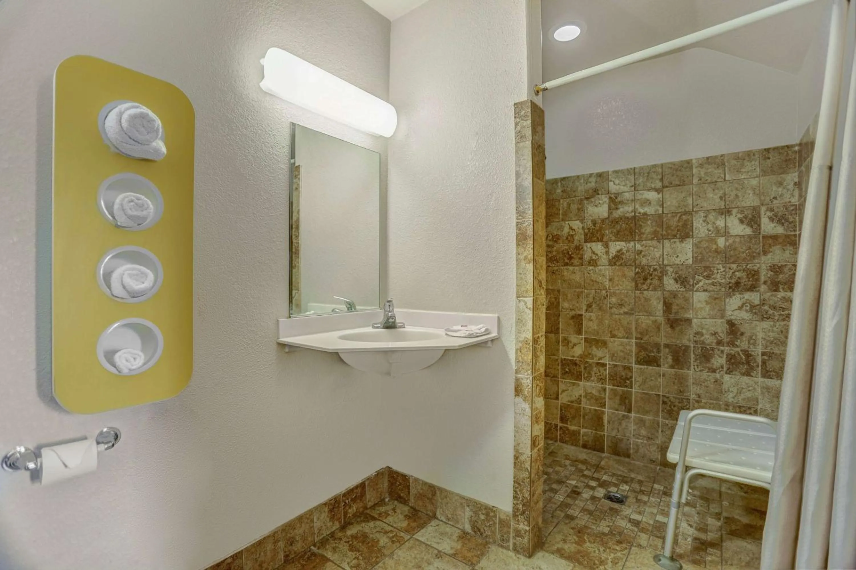 Photo of the whole room in Motel 6-Fresno, CA - Belmont Ave