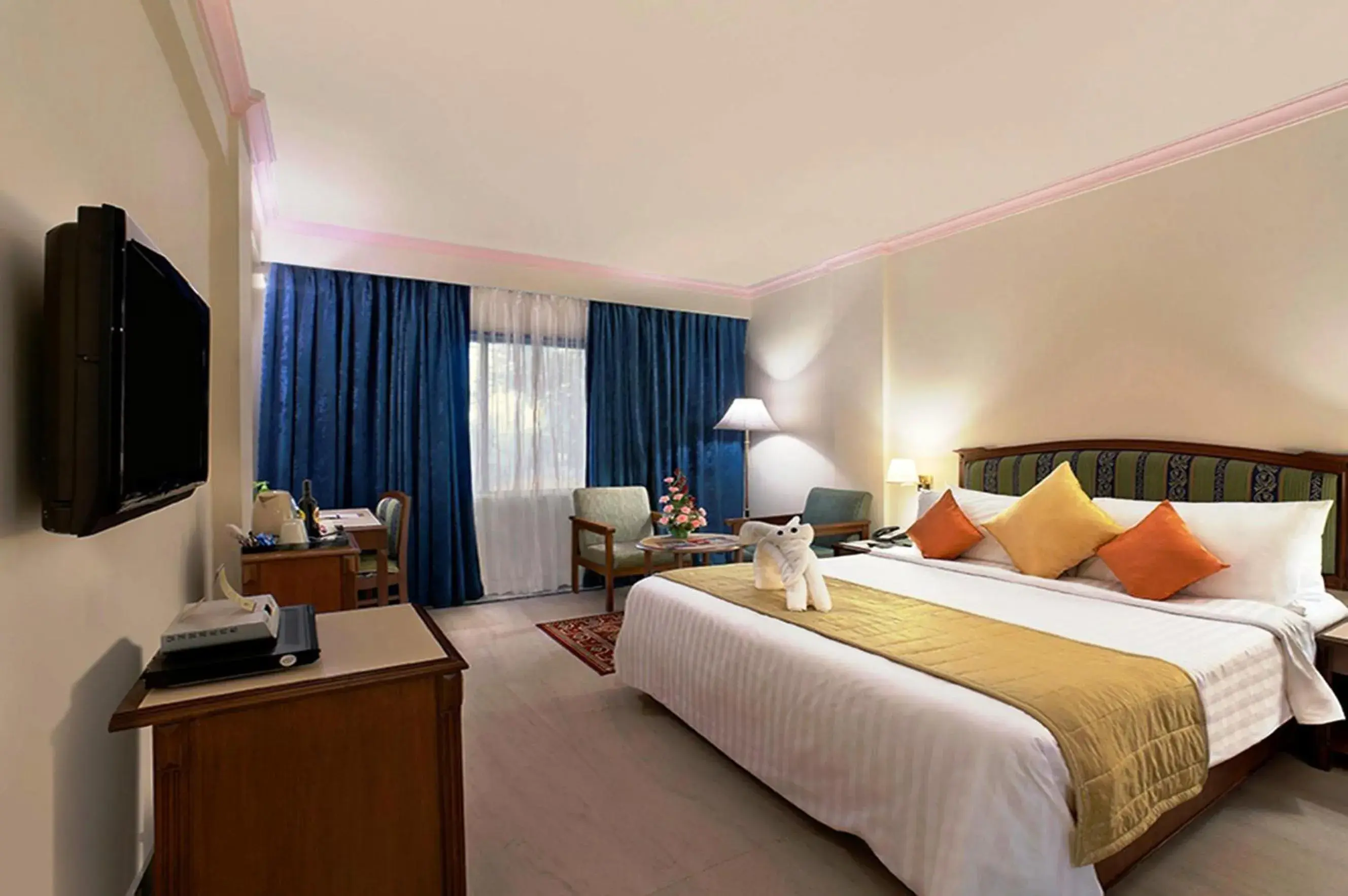 Executive Double or Twin Room in Radha Regent - Chennai Executive Double or Twin Room in Radha Regent - Chennai