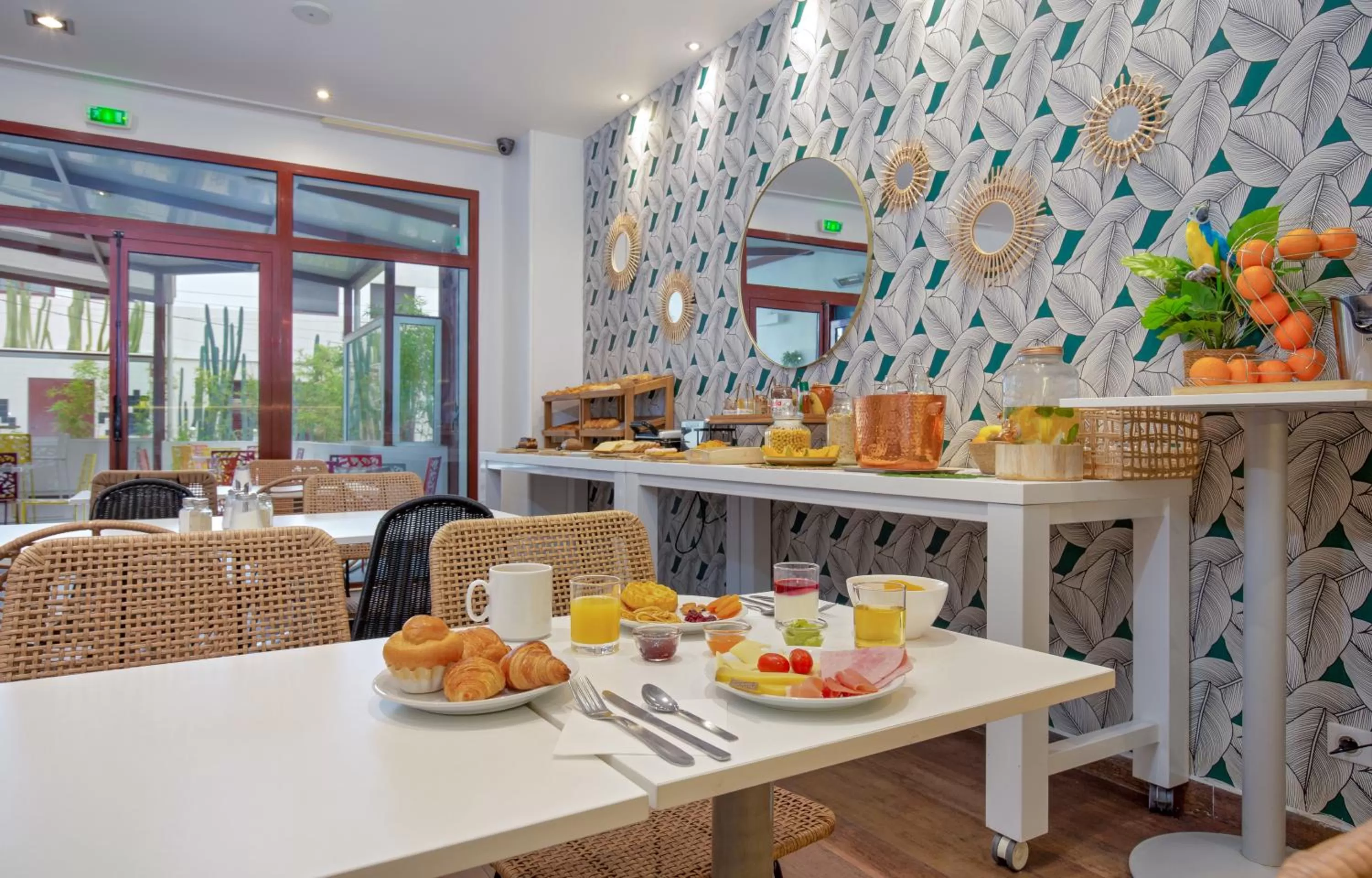 Food in Novotel Suites Perpignan Centre - Grandes Suites & Confort Centre-Ville