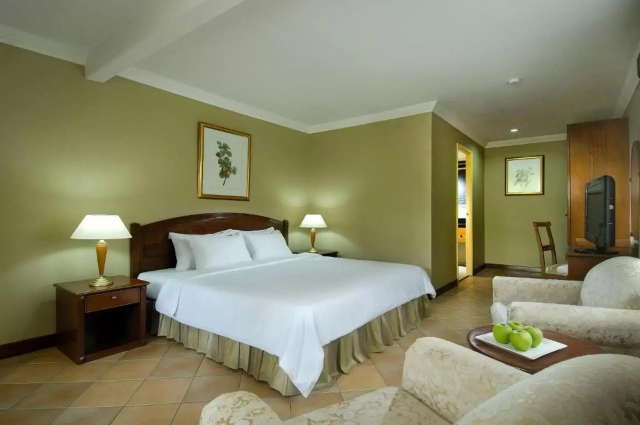 Deluxe Double or Twin Room in Berjaya Beau Vallon Bay Resort & Casino Deluxe Double or Twin Room in Berjaya Beau Vallon Bay Resort & Casino