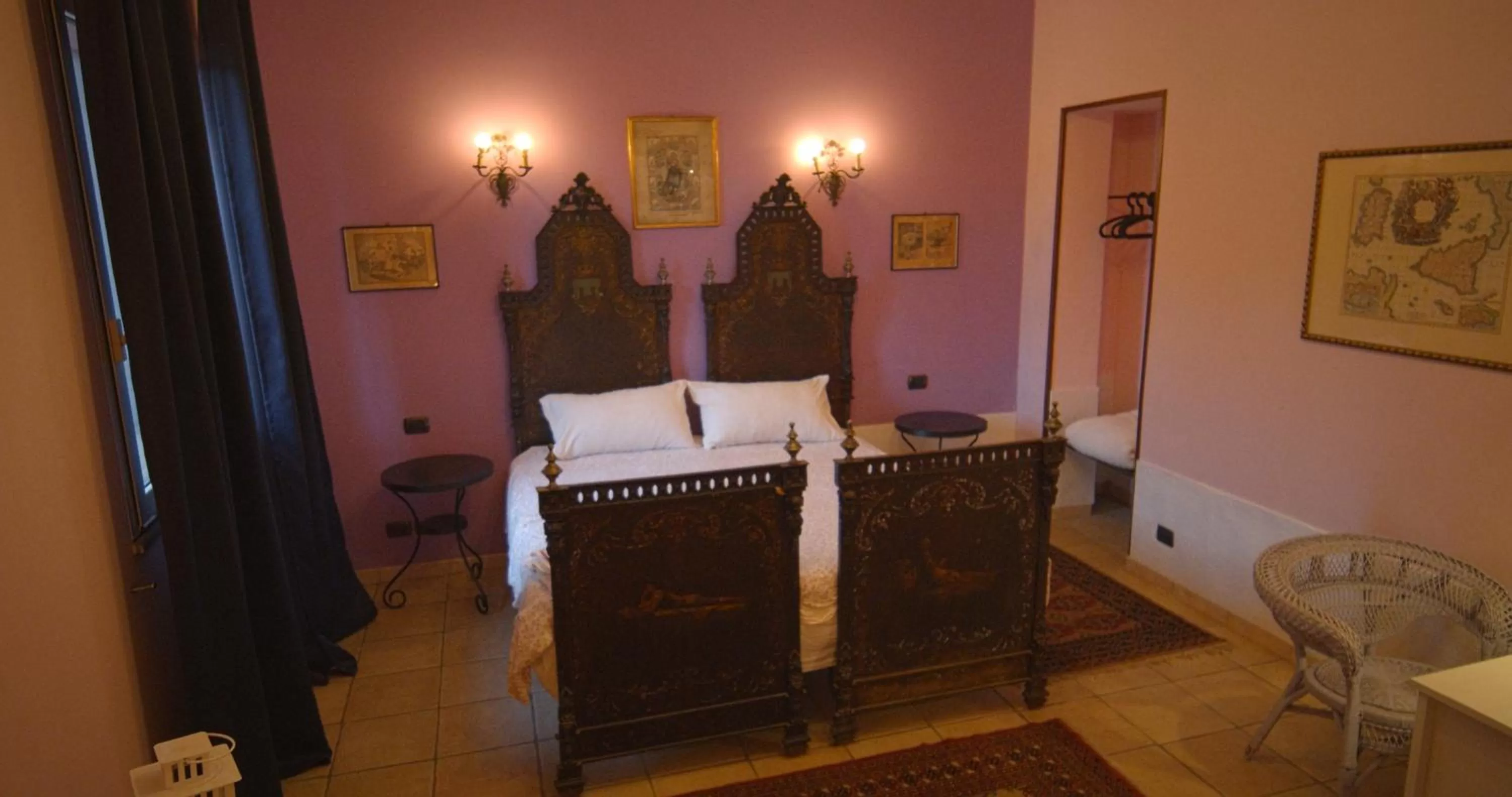 Bed in CASTELLO D'URSO SOMMA B&B
