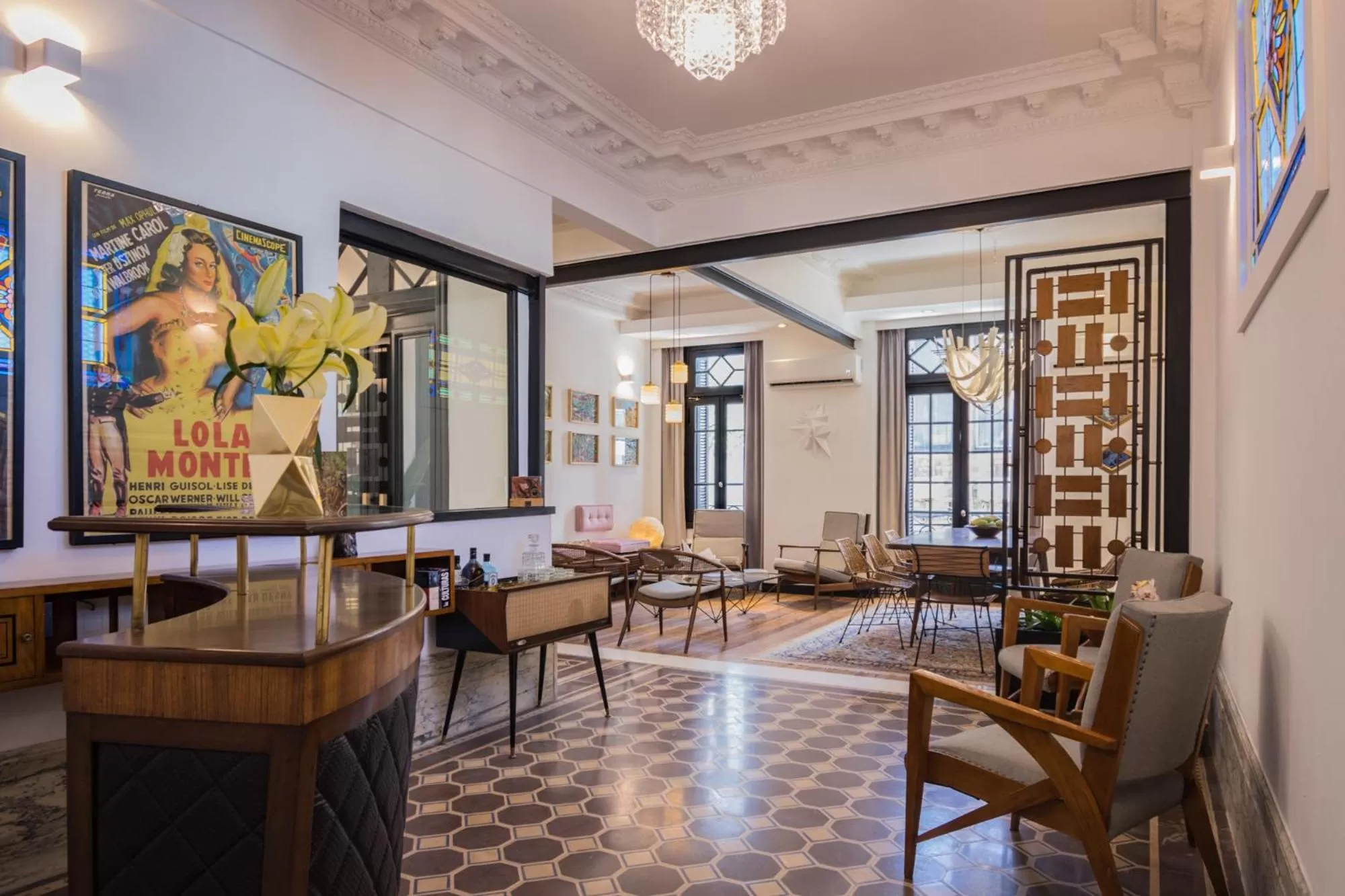 Communal lounge/ TV room, Restaurant/Places to Eat in FAUNA Montevideo