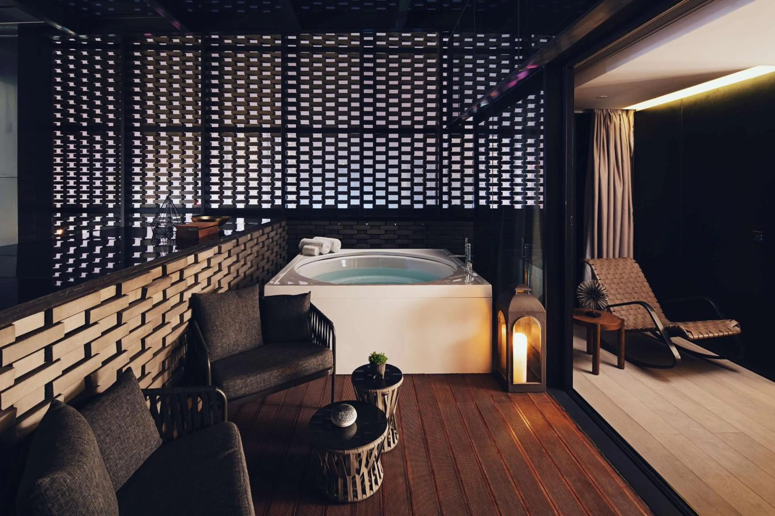 Other in Upper House Chengdu