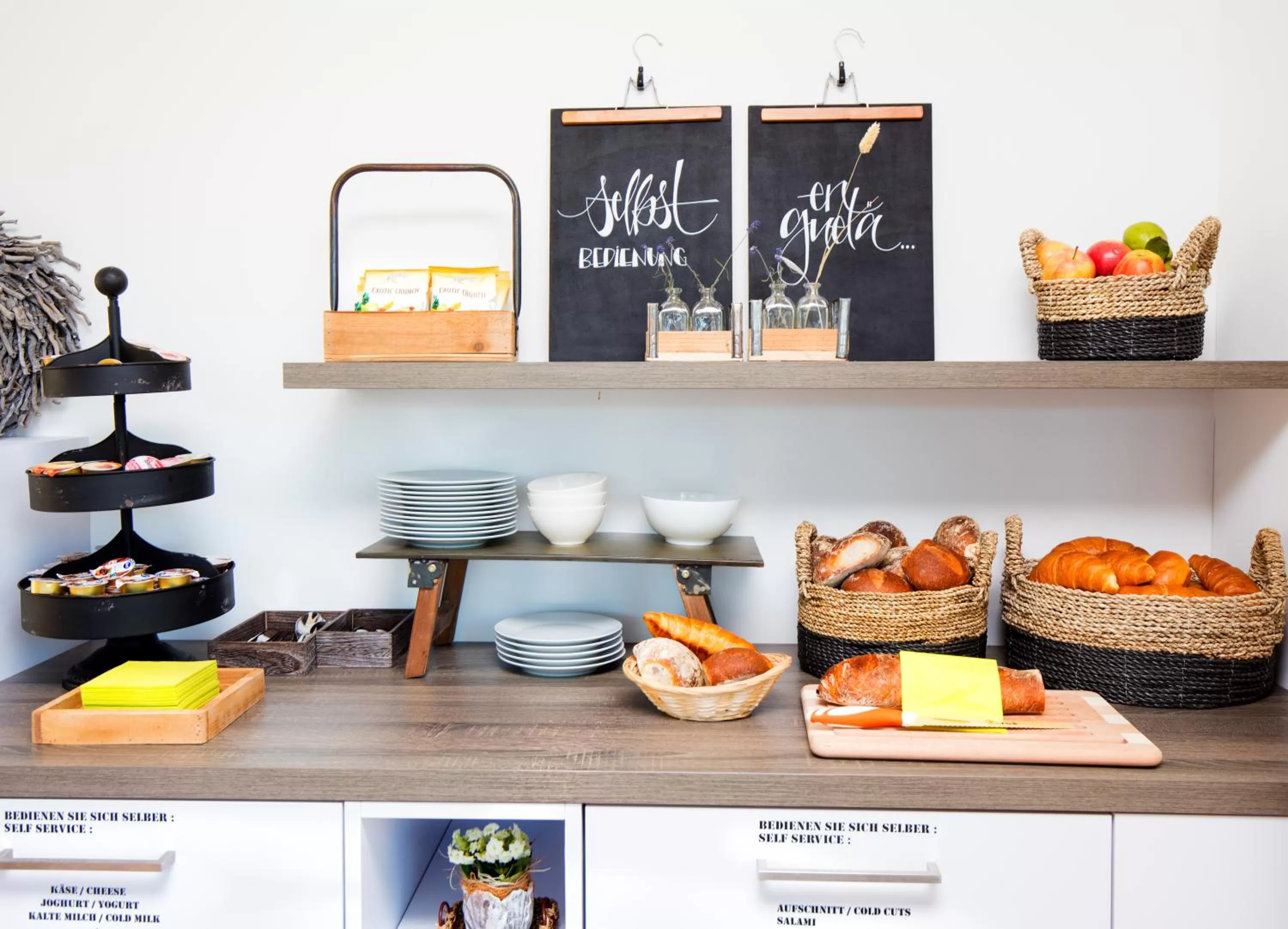 Continental breakfast in Hotel Restaurant Rhy