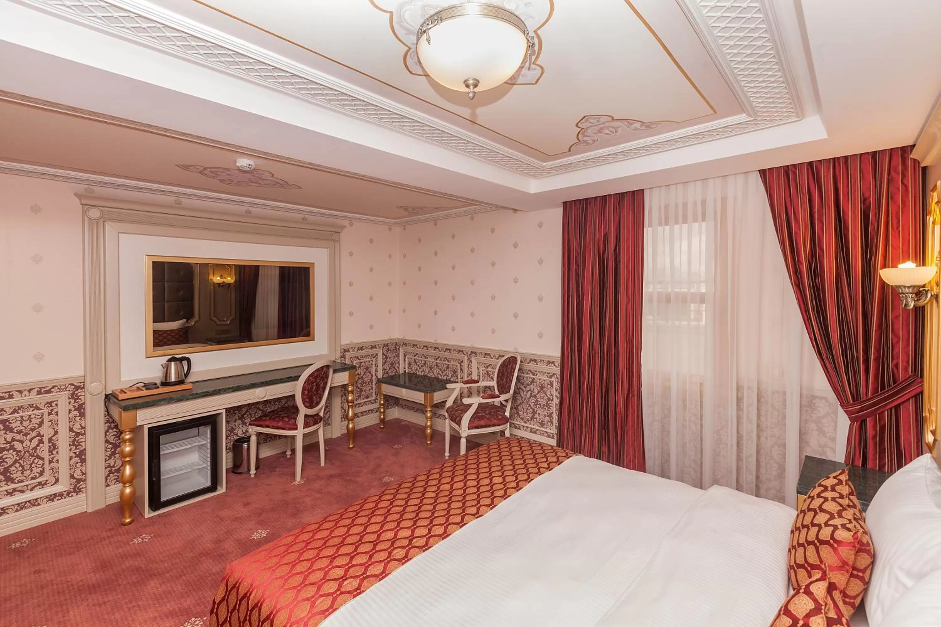 Photo of the whole room, Bed in Meserret Palace Hotel - Special Category