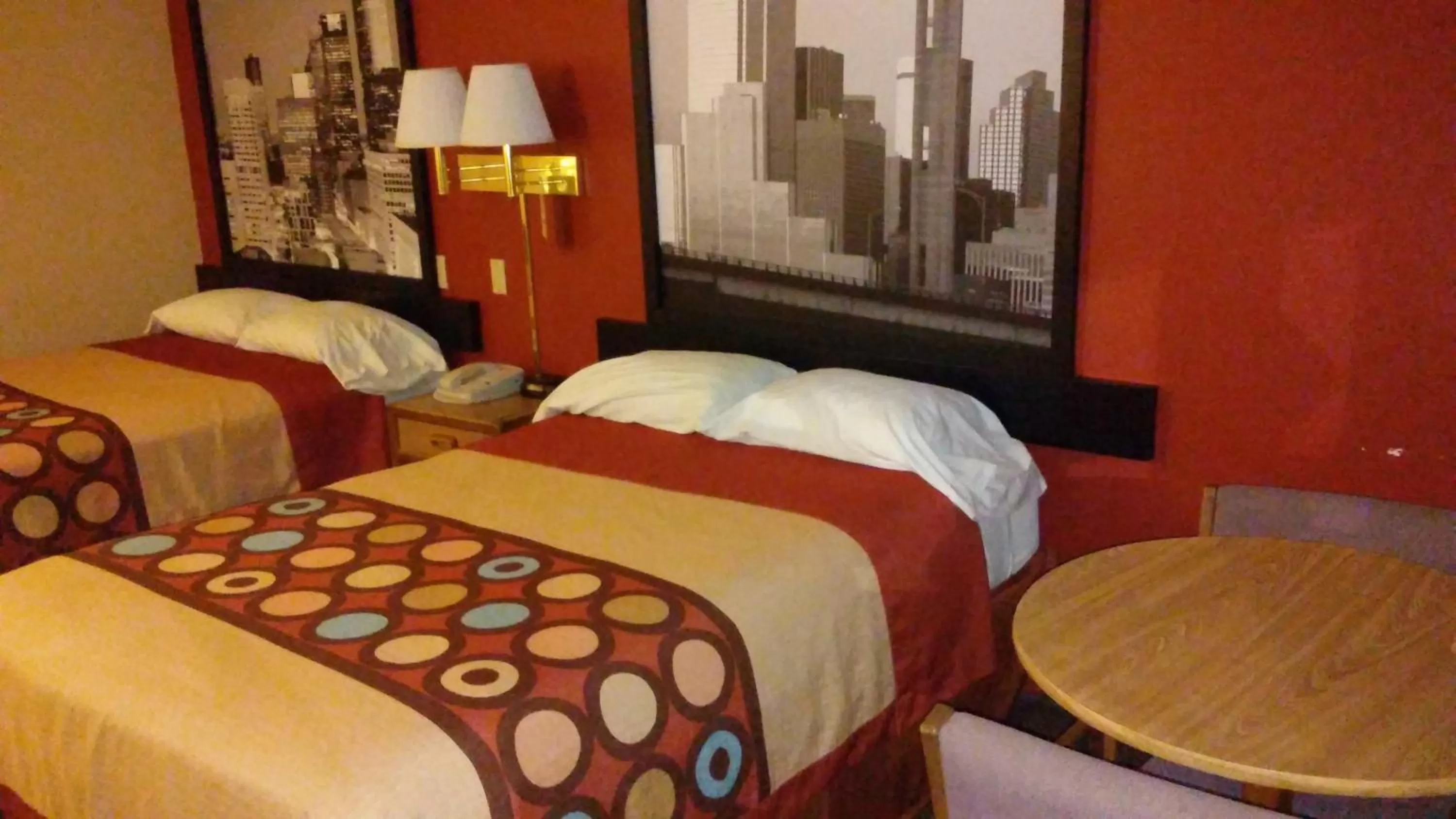 Bed in Super 8 by Wyndham Mount Vernon