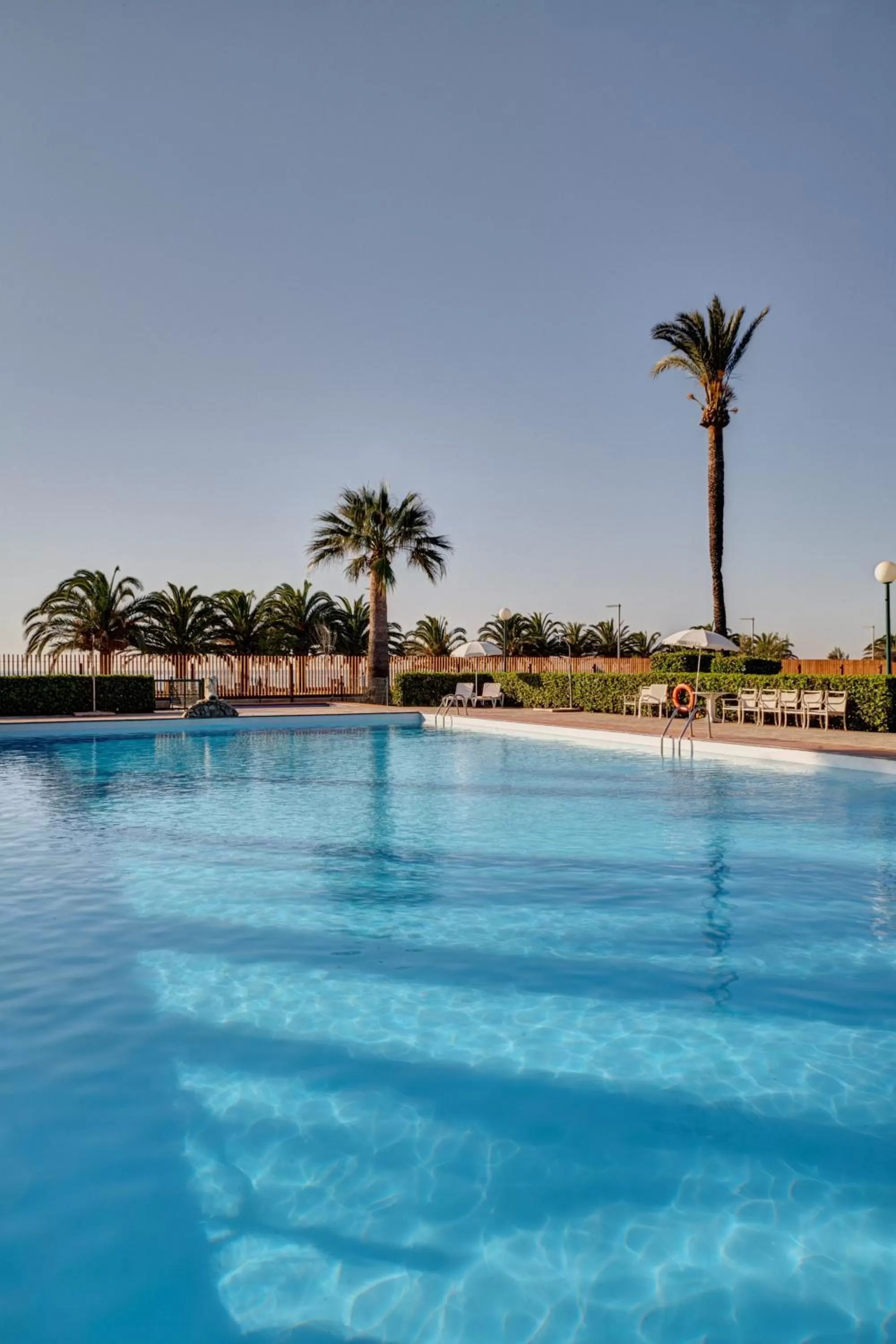 Swimming pool in Parador de Benicarló