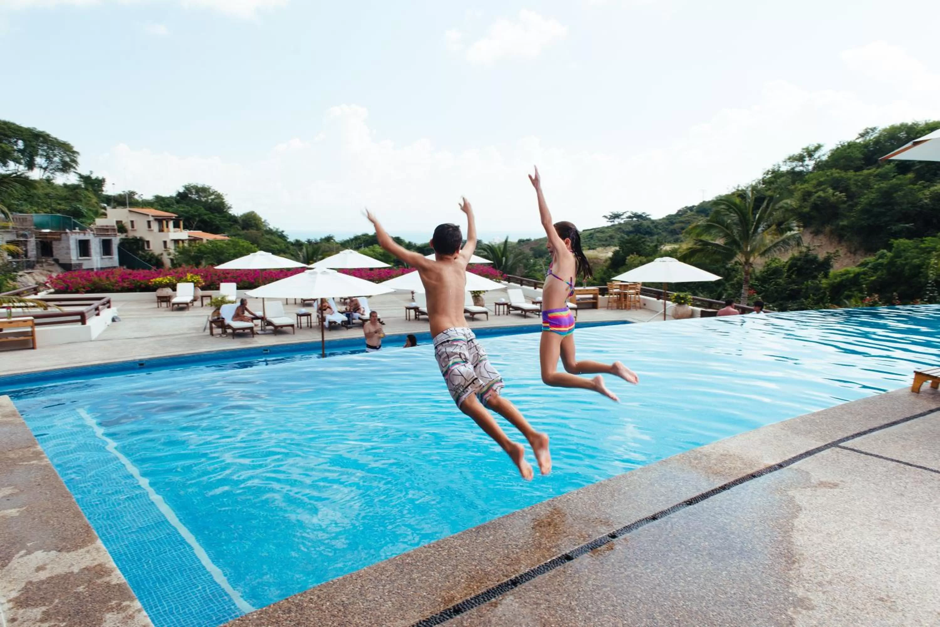 Swimming pool in Grand Matlali Suites & Villas Riviera Nayarit