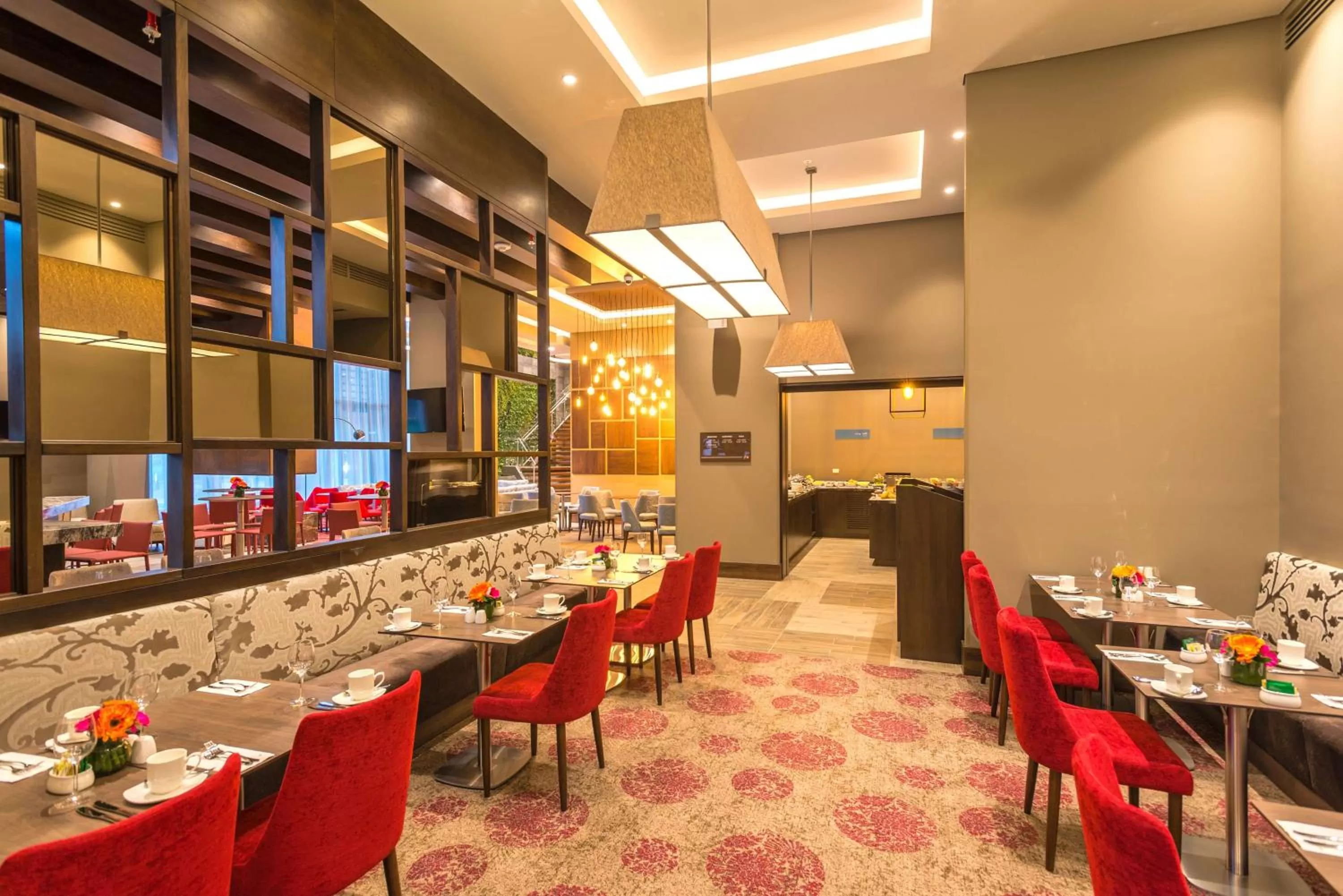 Restaurant/places to eat in Hilton Garden Inn Bogota Airport