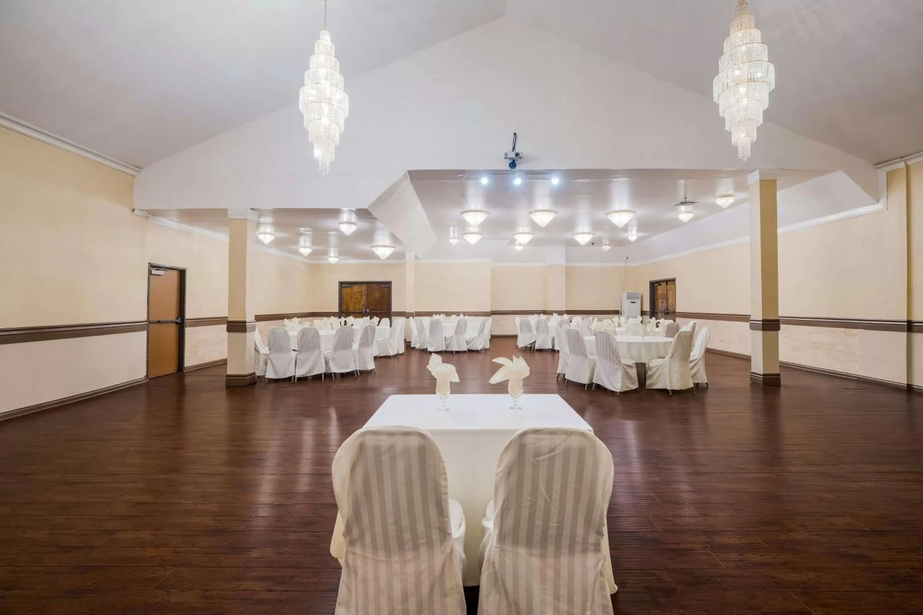 Banquet/Function facilities in Chateau Big Bear Boutique Hotel, BW Signature Collection