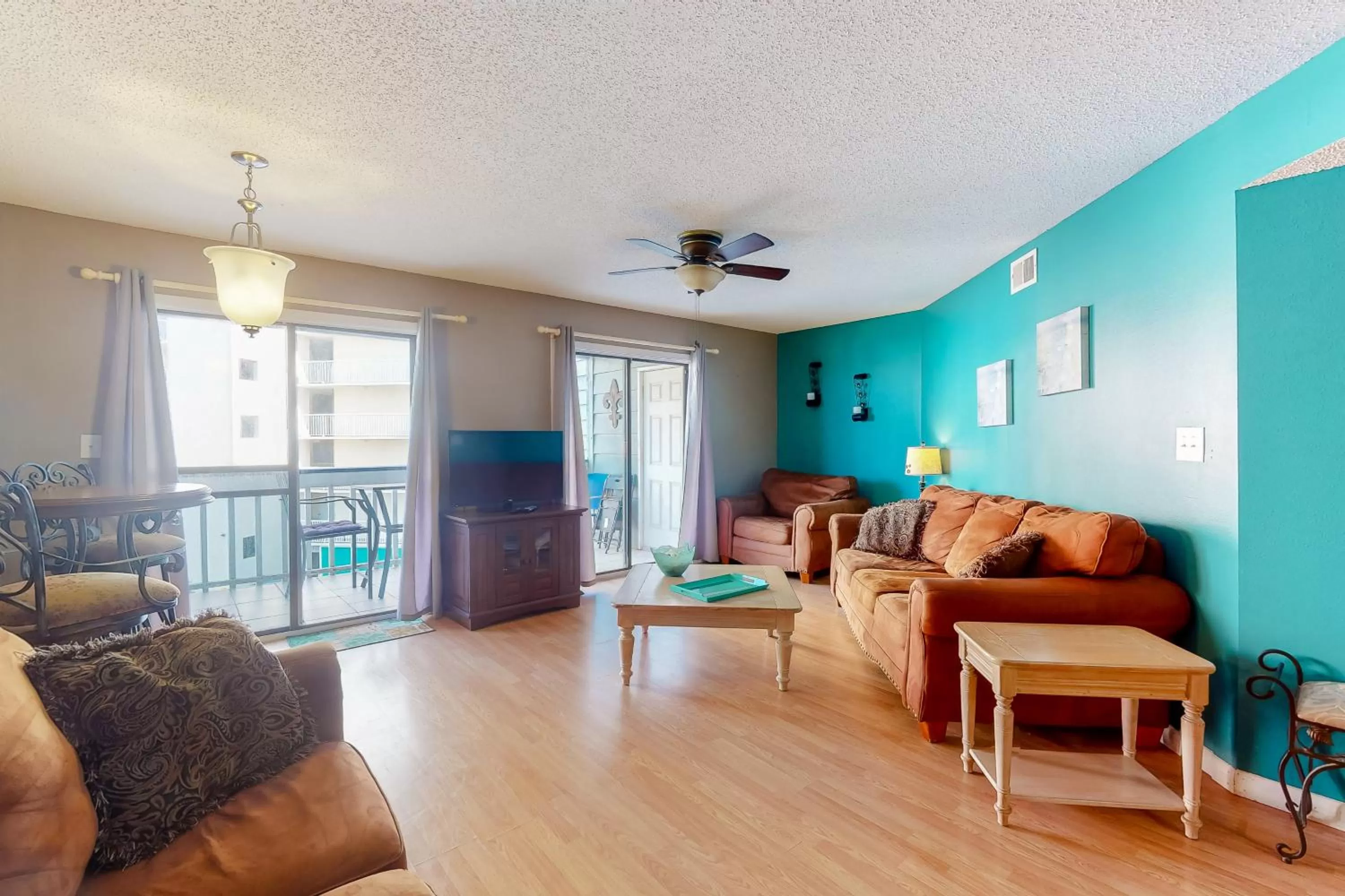 Seating Area in Regatta #204C