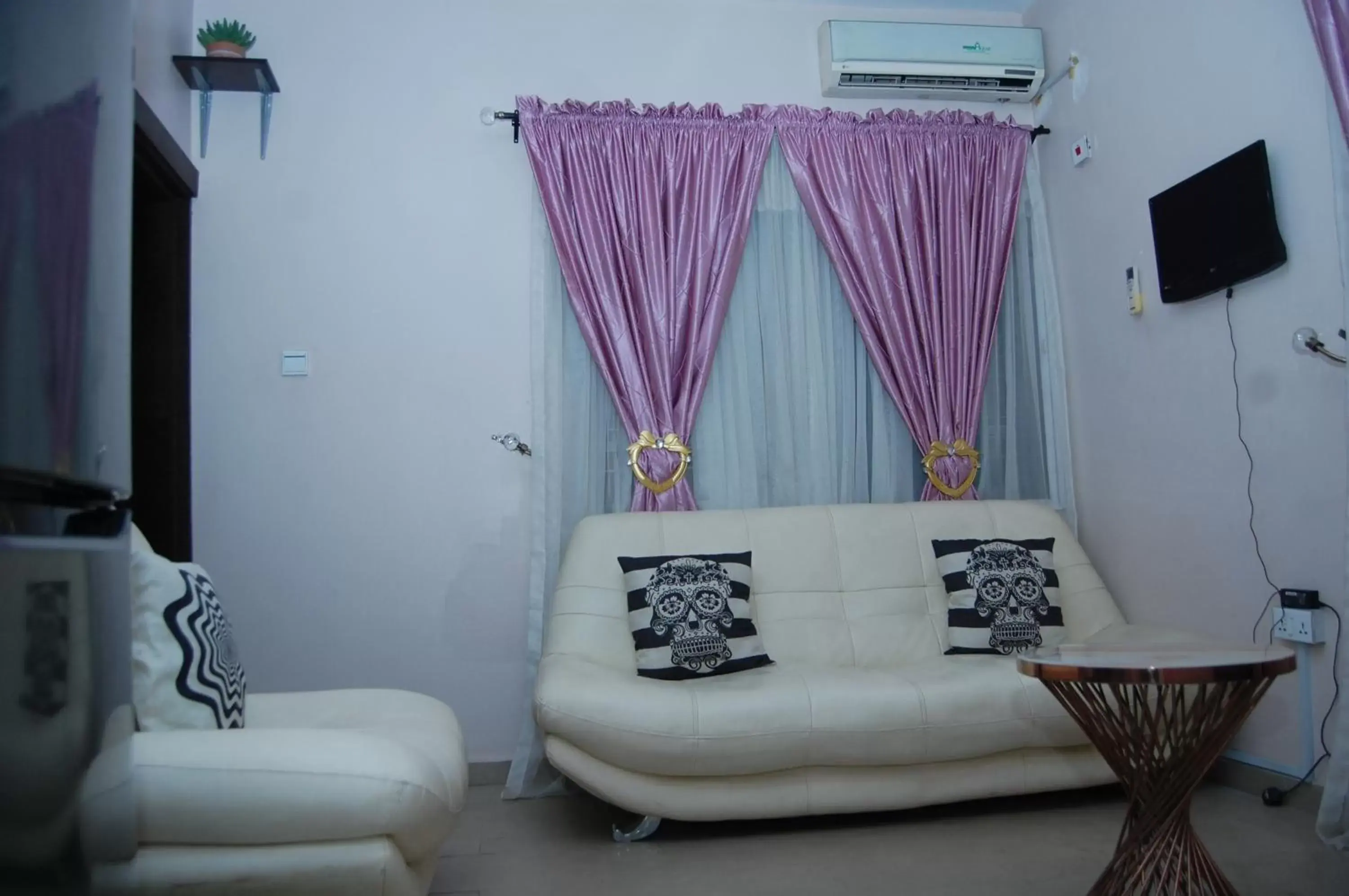 Family Suite - single occupancy in Health Plaza Abuja Family Suite - single occupancy in Health Plaza Abuja