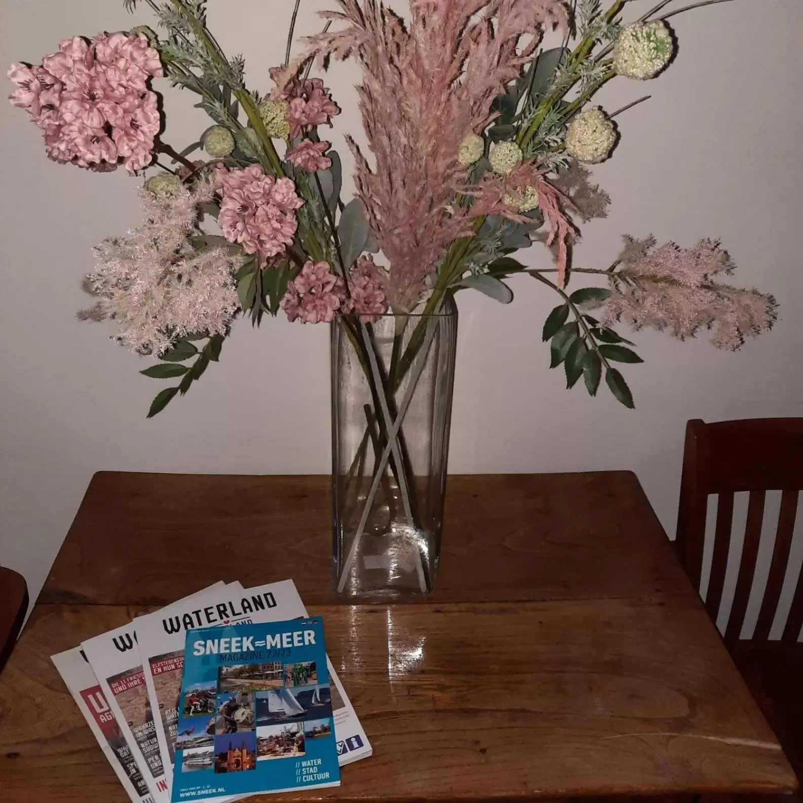 Lekkerwegbijleeuwen, 1 minuut naar hartje centrum Lekkerwegbijleeuwen, 1 minuut naar hartje centrum