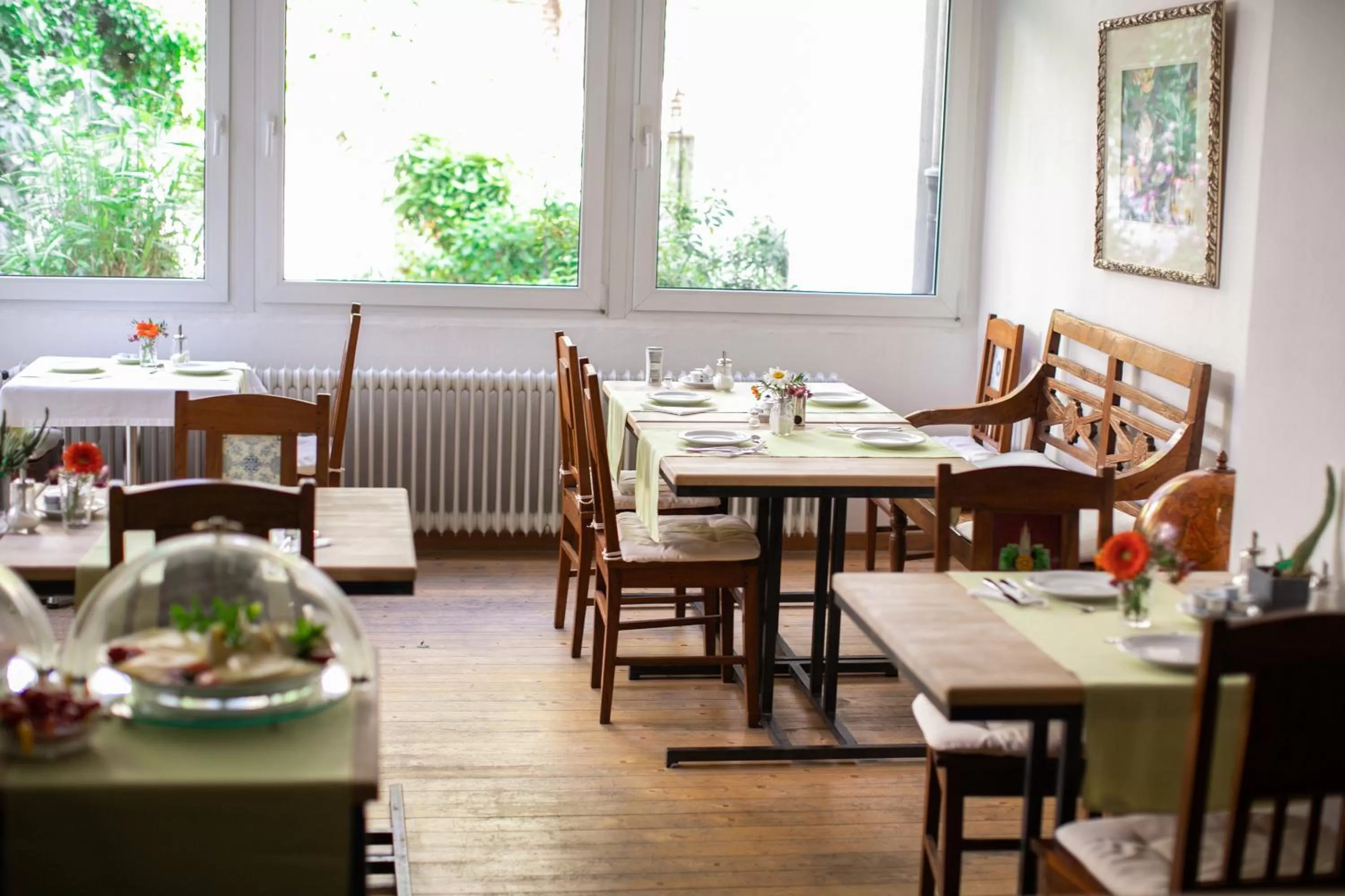 Restaurant/places to eat in Hotel Stern - Self Check-In