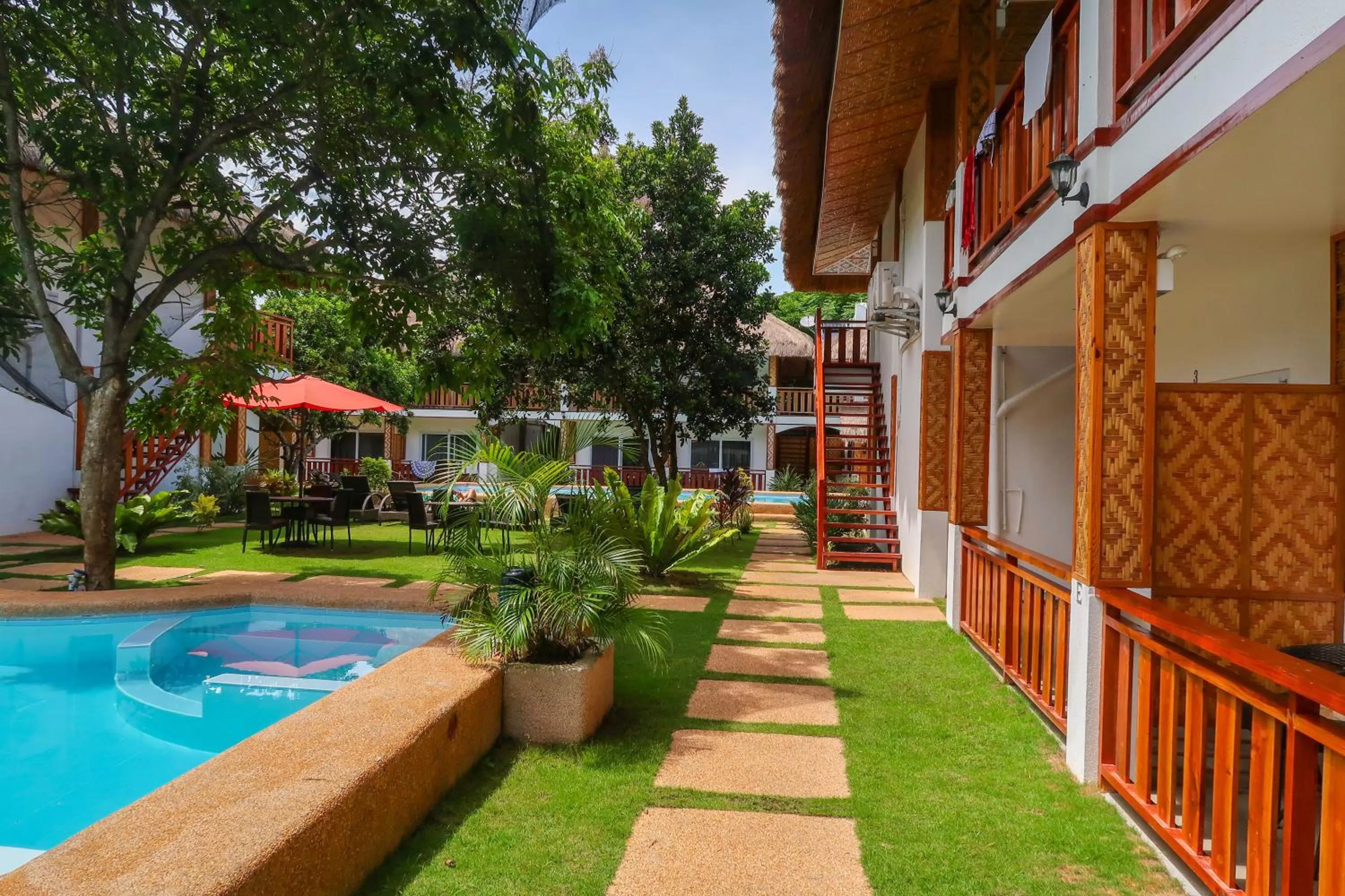 Facade/entrance in Scent of Green Papaya