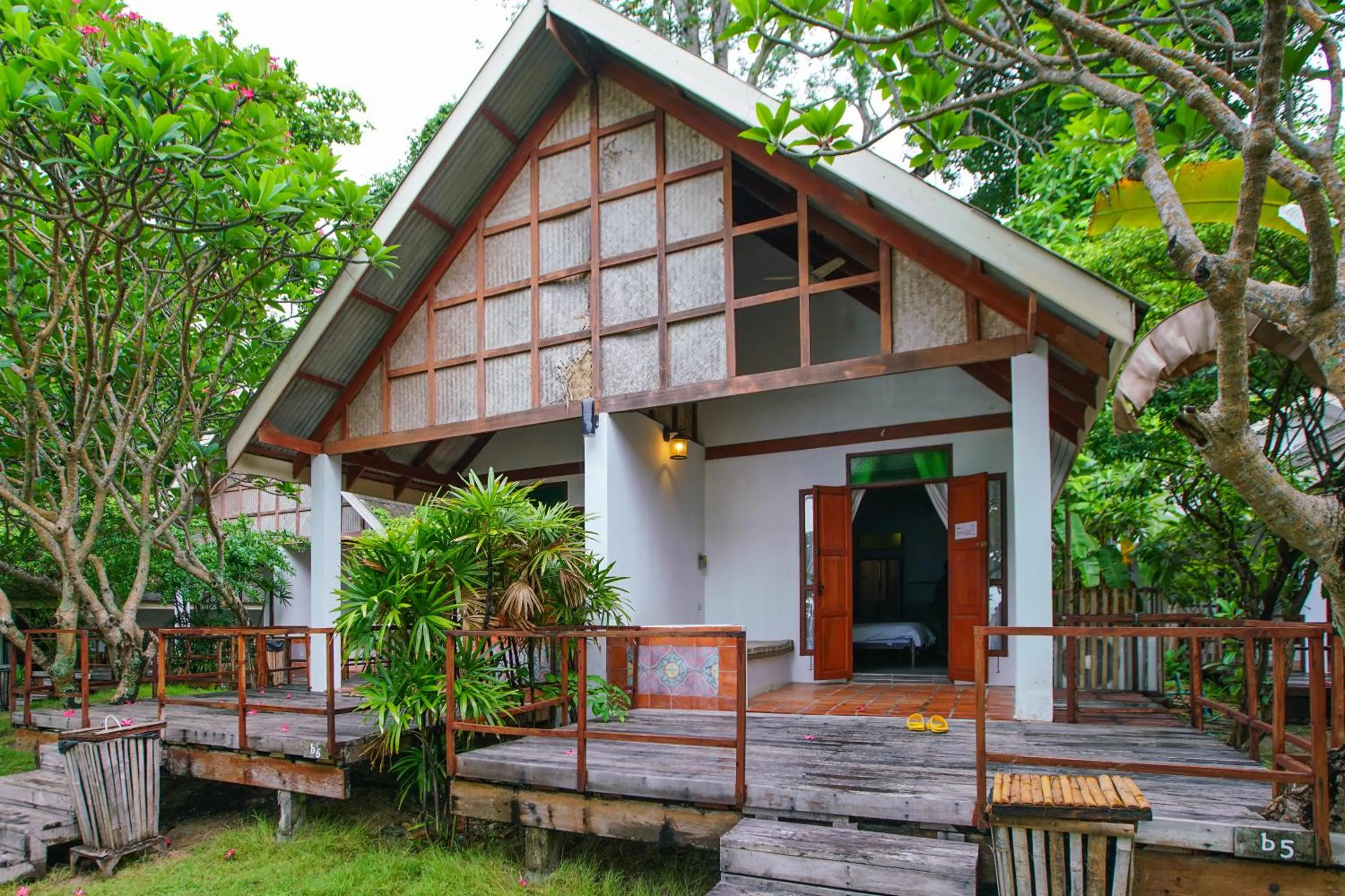 Property building in Koh Munnork Private Island