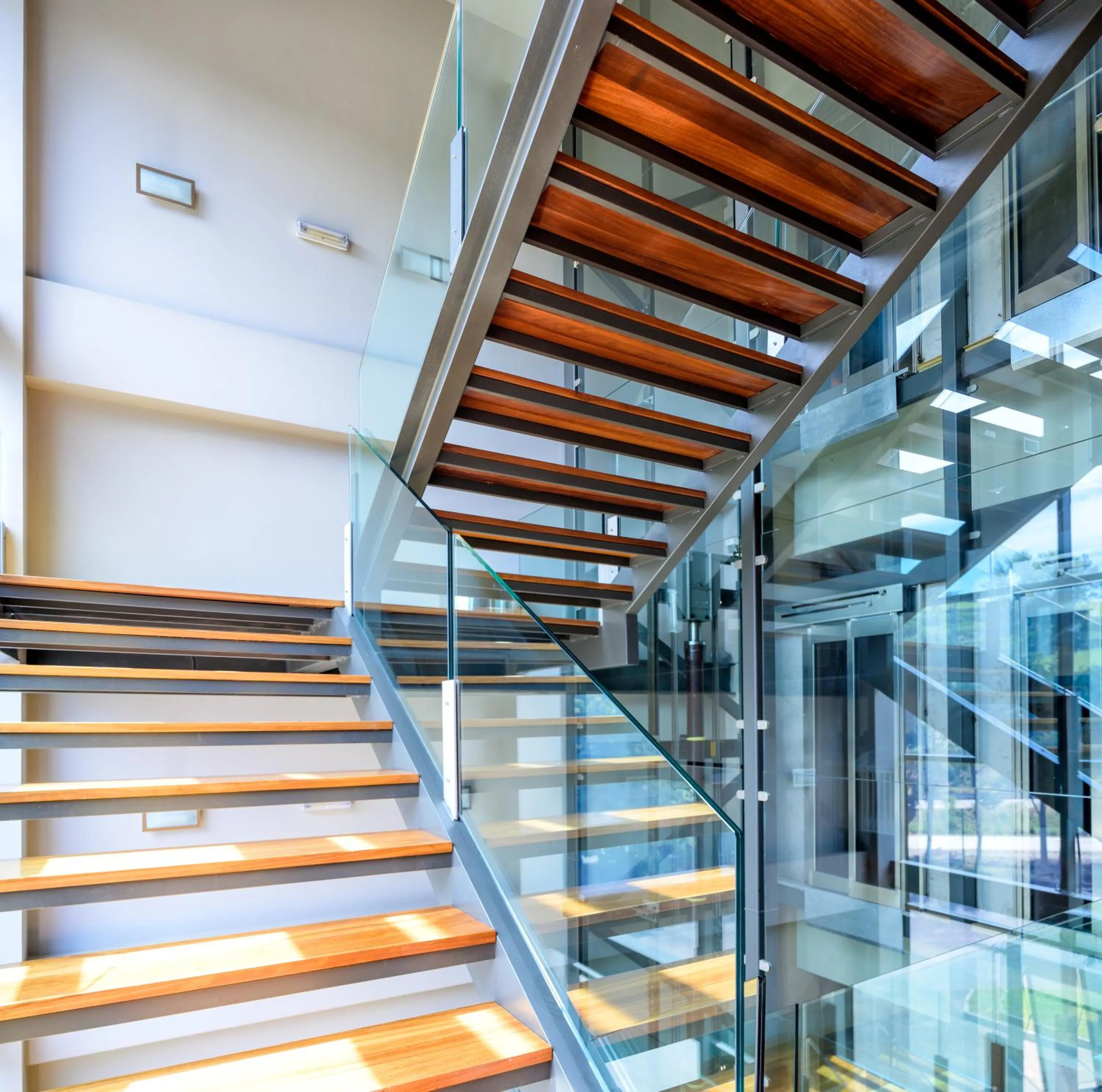 Property building in Hotel Restaurante El Valles 4 ESTRELLAS