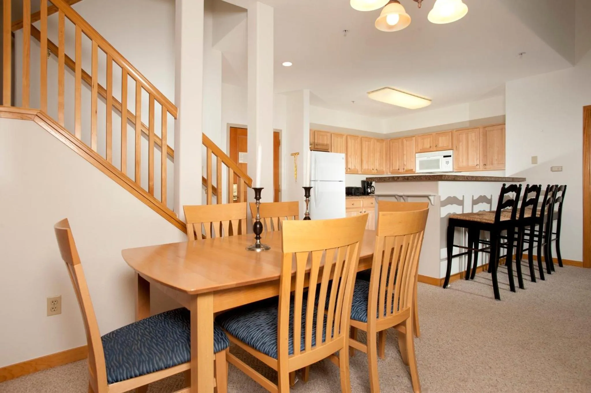 Living room in Gateway Mountain Lodge, A Vail Resorts Property