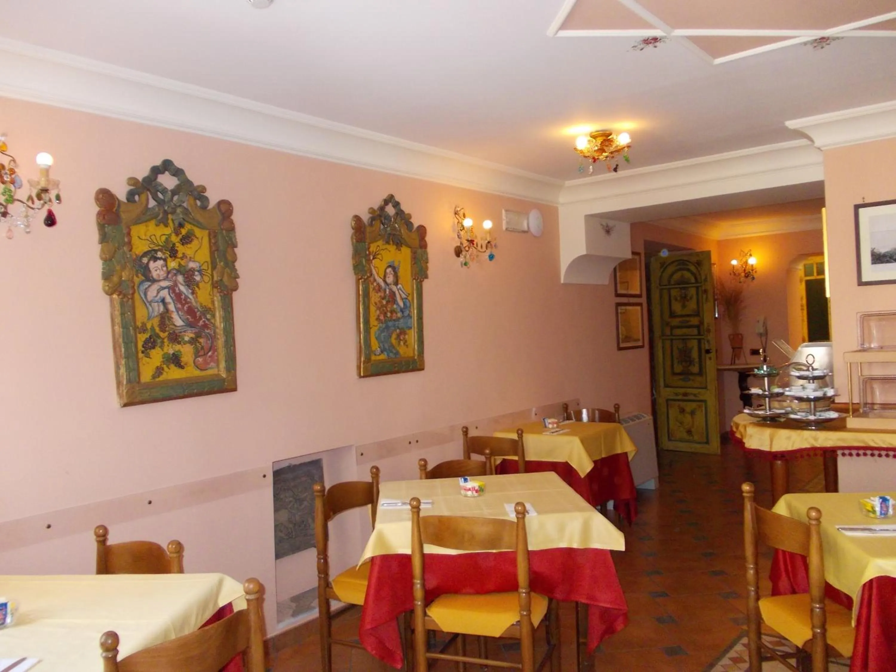 Lounge or bar in Hotel Victoria