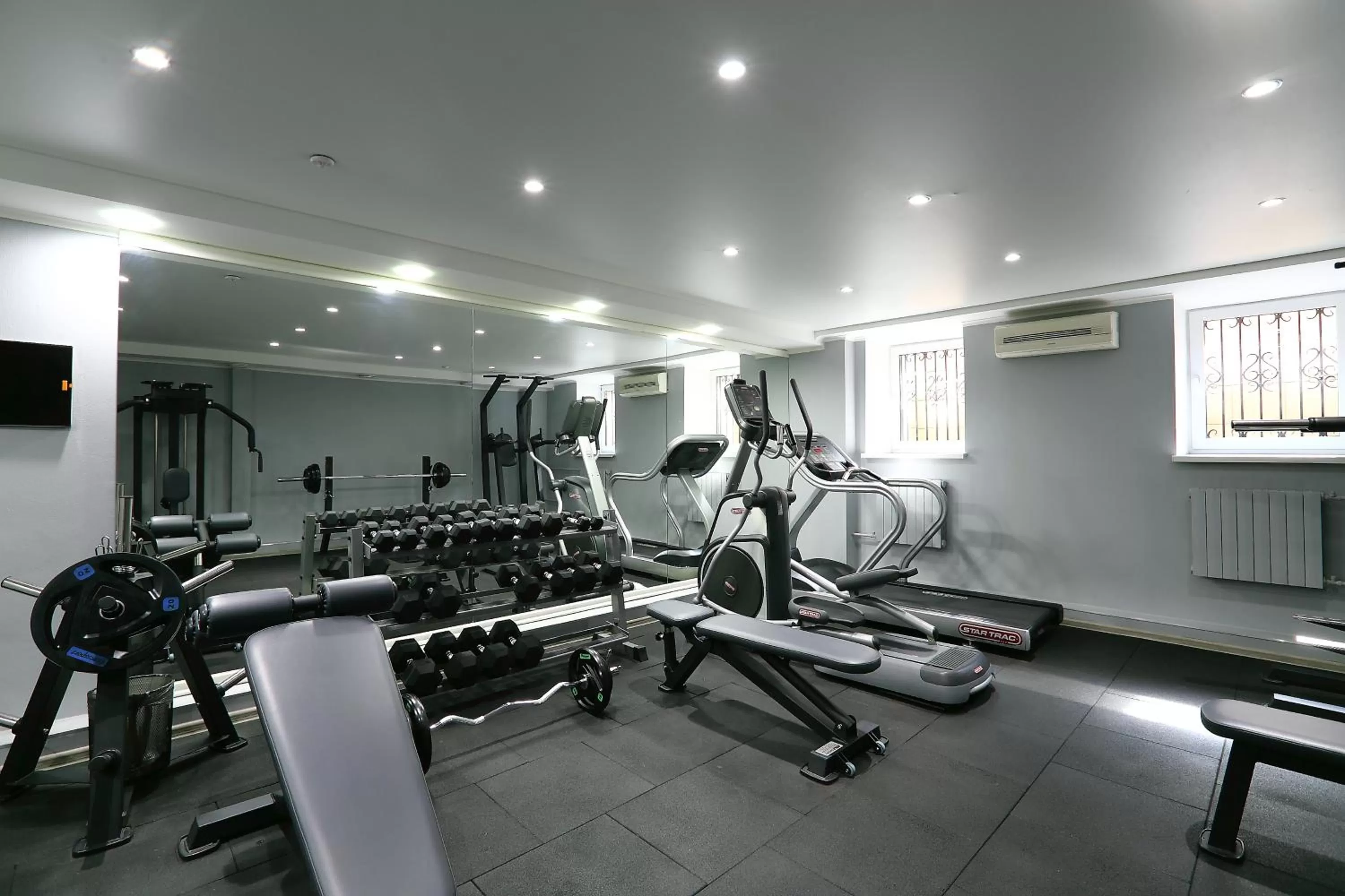 Fitness centre/facilities in Oberig Hotel