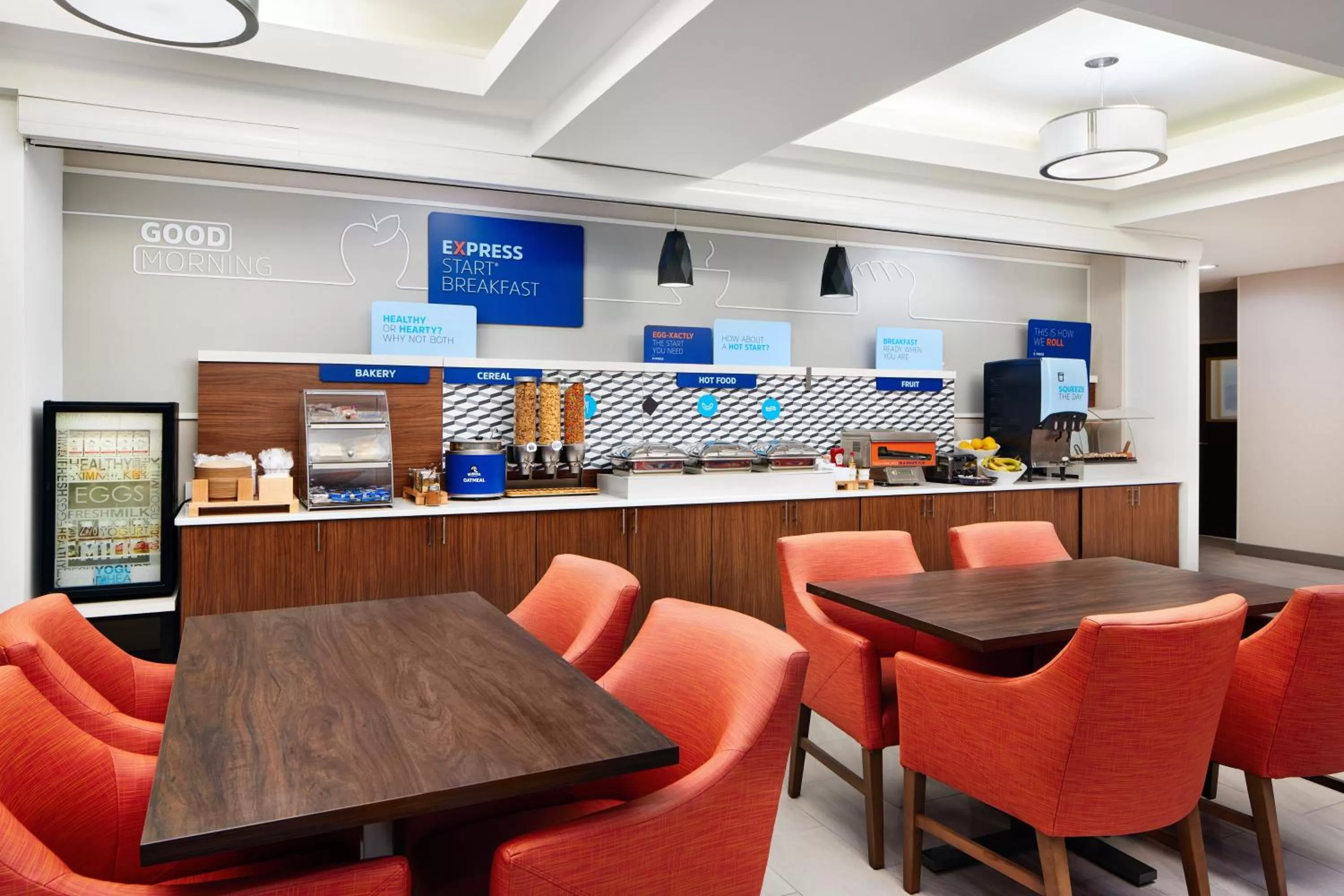 Breakfast in Holiday Inn Express & Suites Bridgeport by IHG