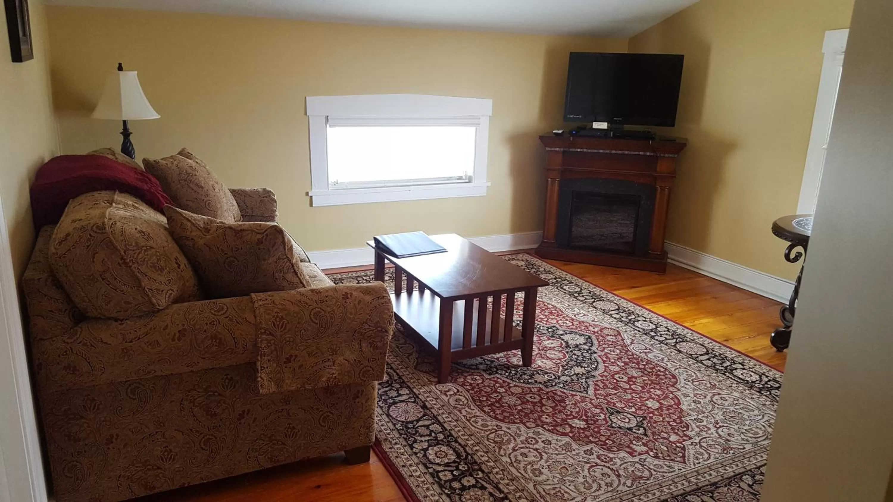 Living room in The Swope Manor Bed & Breakfast