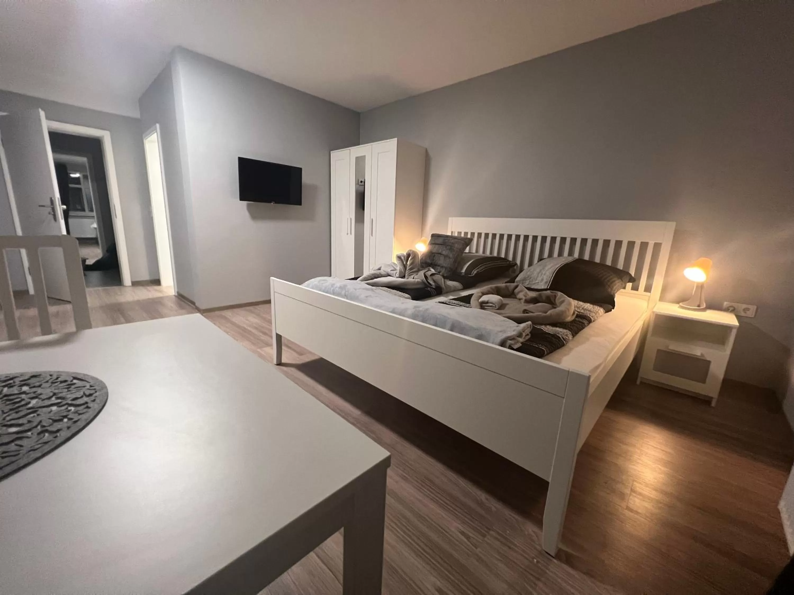 Bed in Hotel am Rathaus Adii