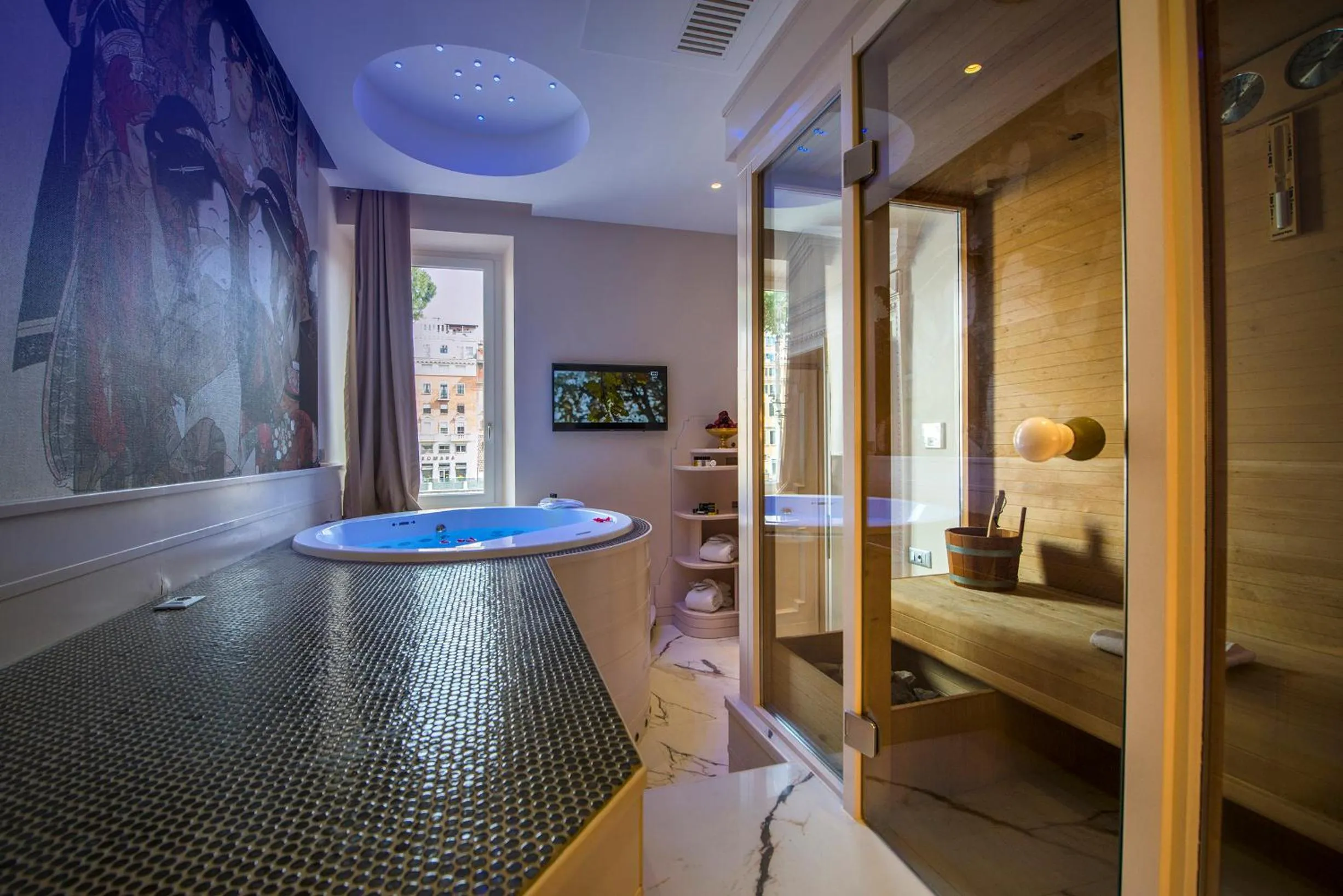 Toilet, Bed in Torre Argentina Relais - Residenze di Charme