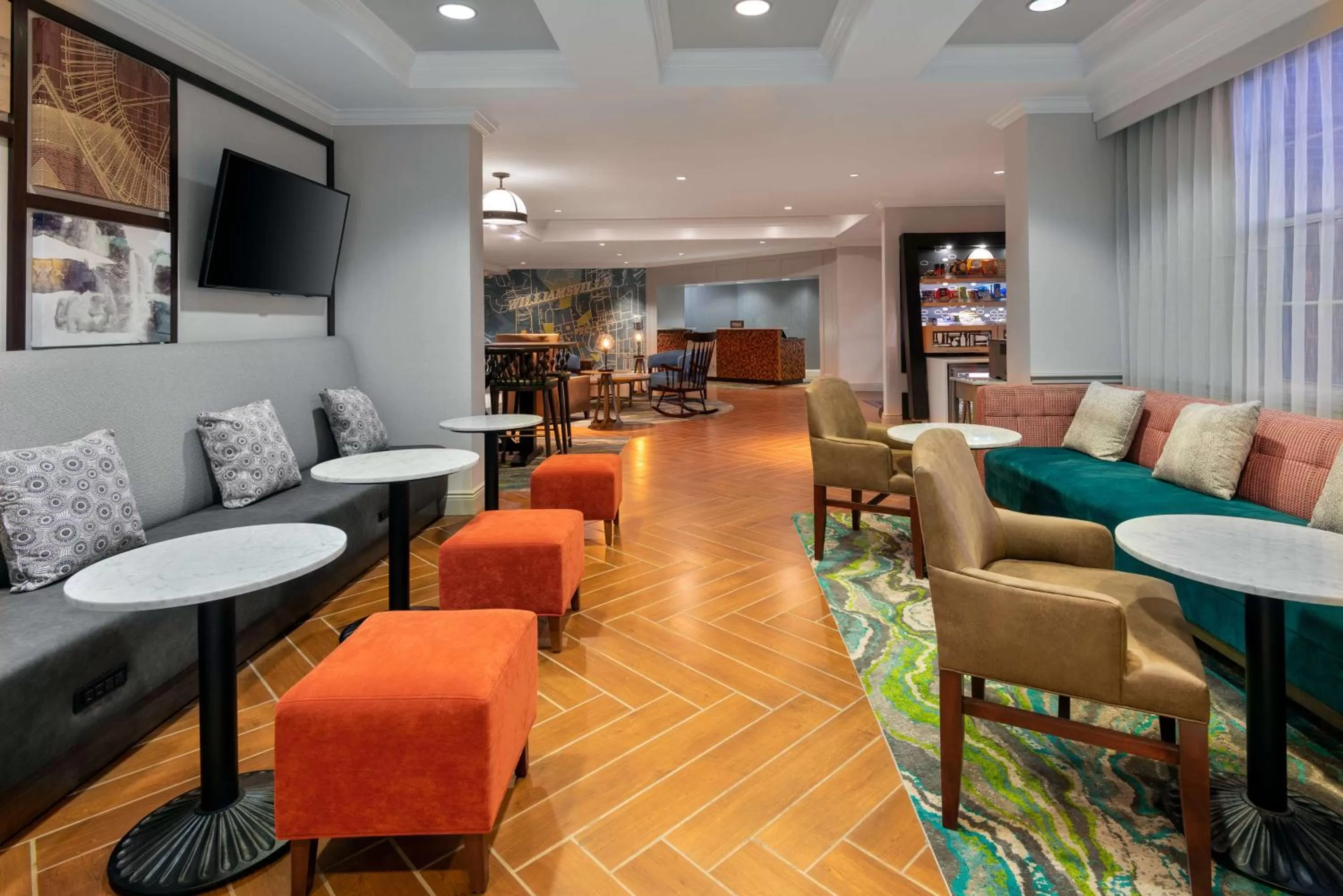 Lobby or reception in Hampton Inn Buffalo-Williamsville