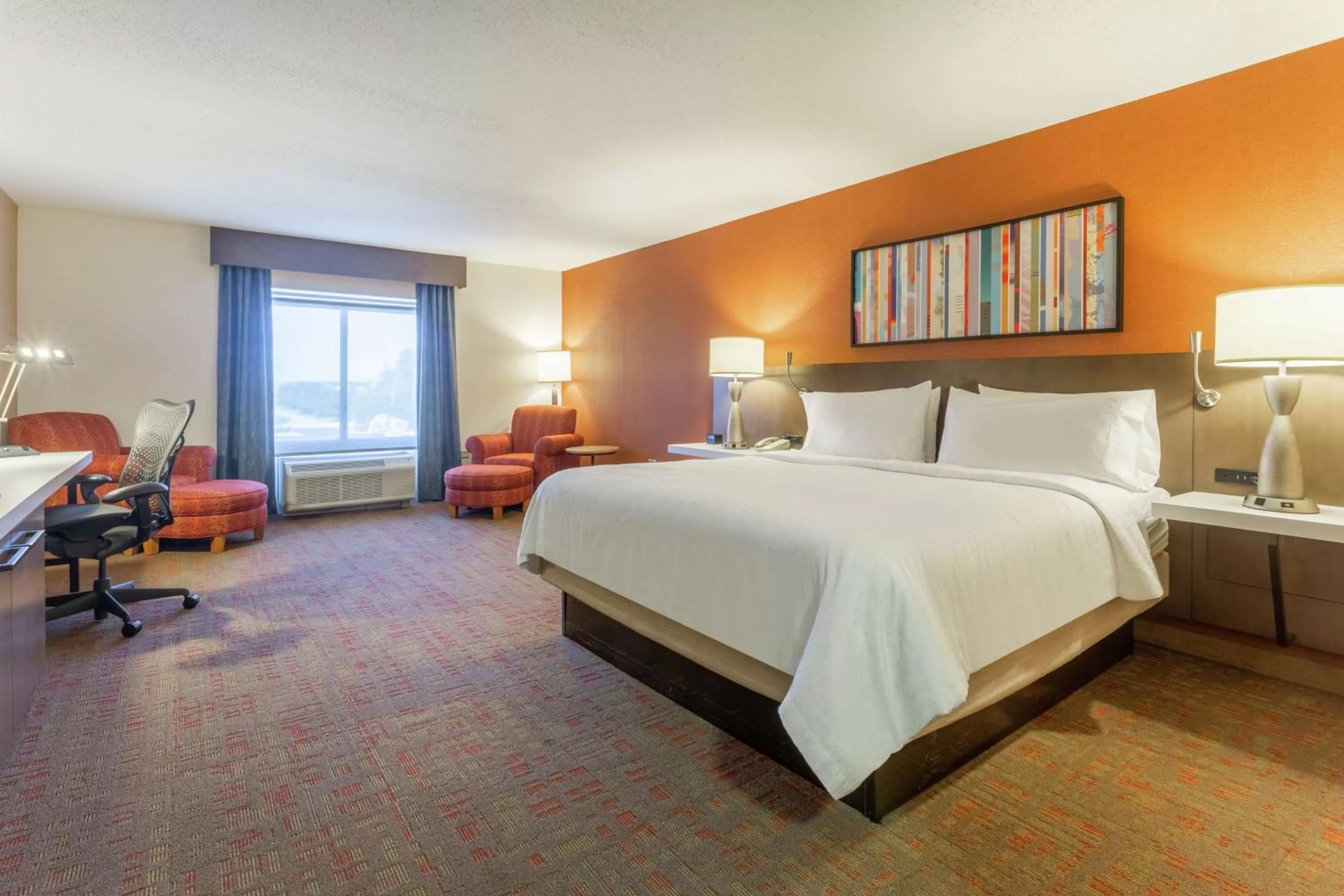 Bedroom, Bed in Hilton Garden Inn Chicago/Tinley Park