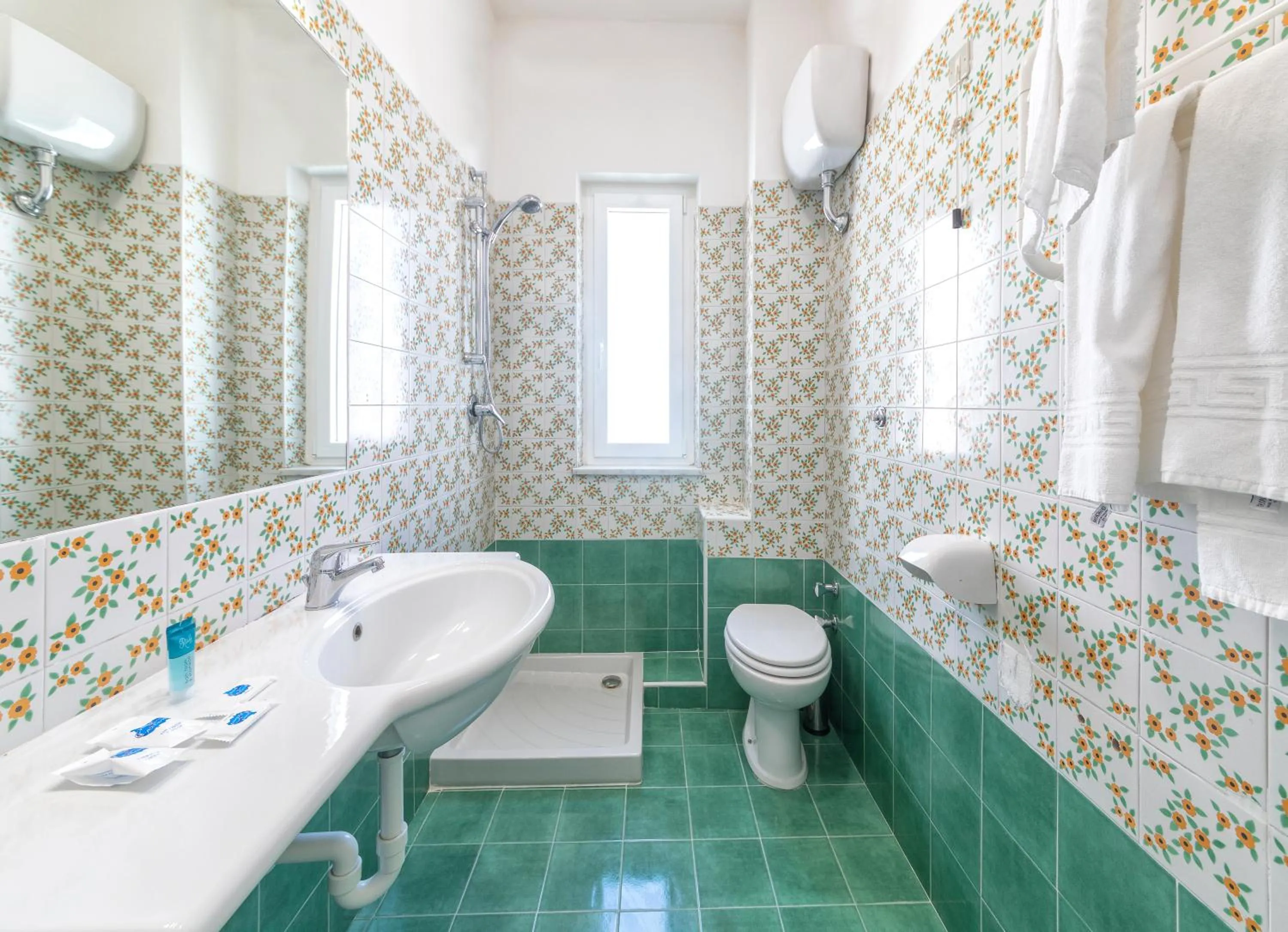 Bathroom in Royal Sunset Hotel