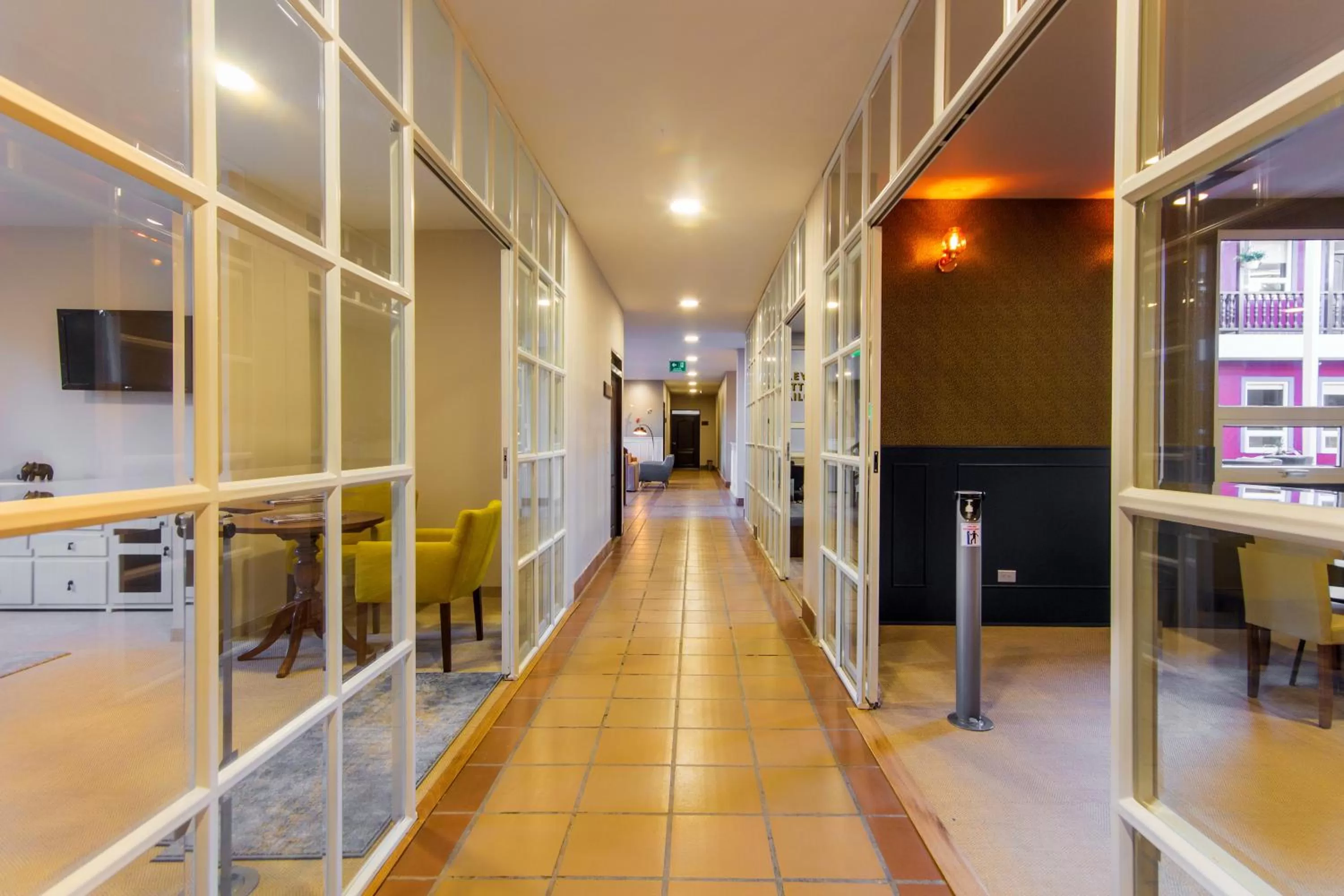 Property building in Hotel Xue Sabana