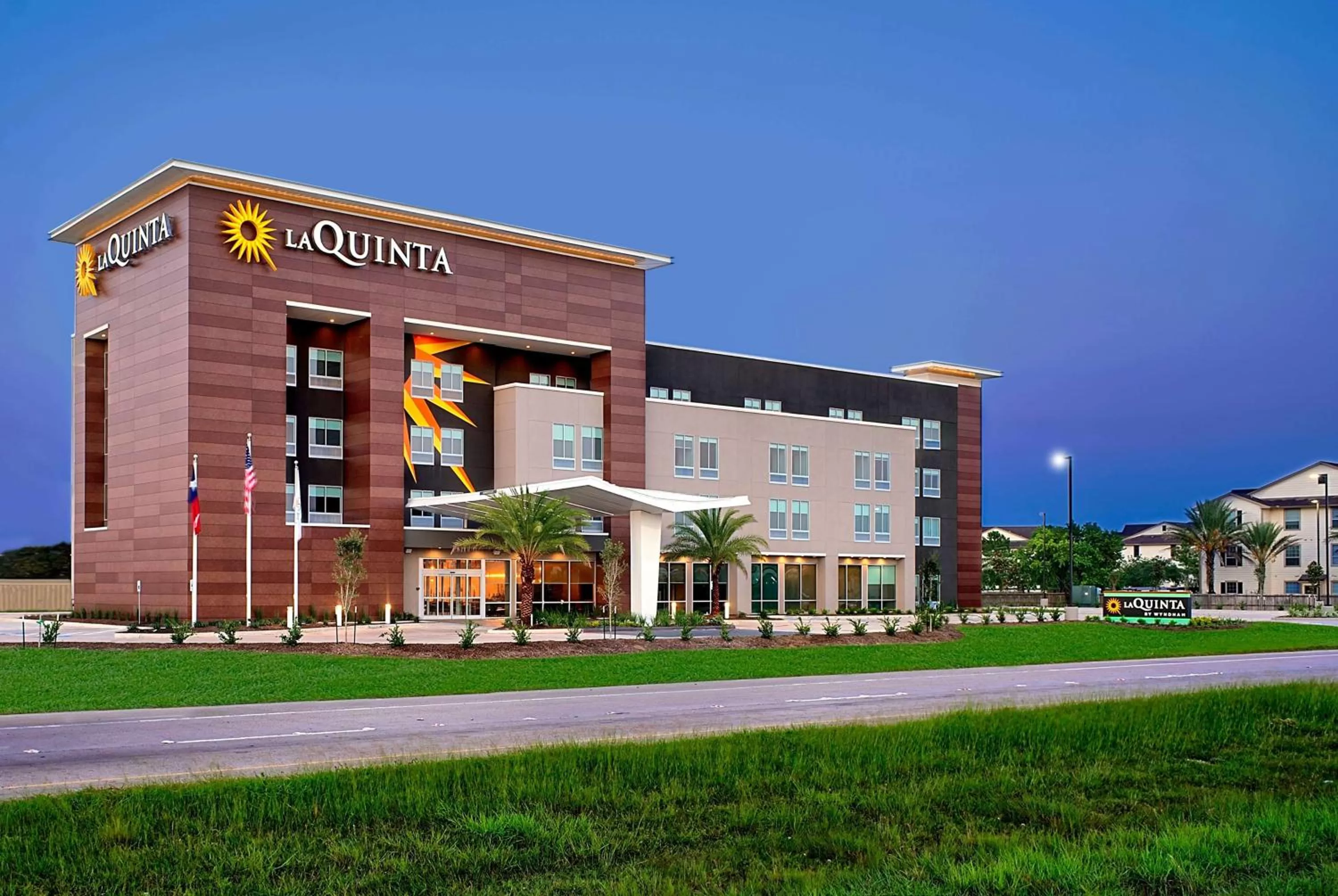 La Quinta Inn & Suites by Wyndham Texas City I 45