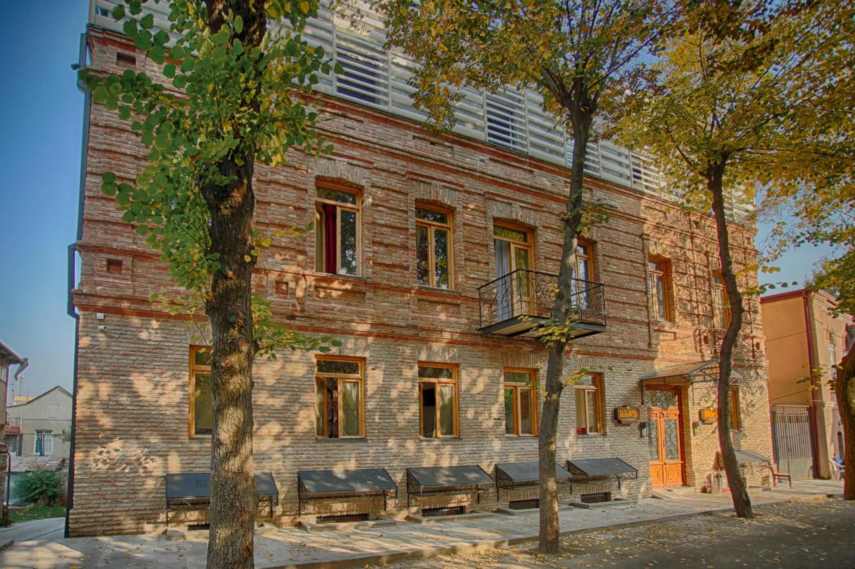 Property building in Magnolia