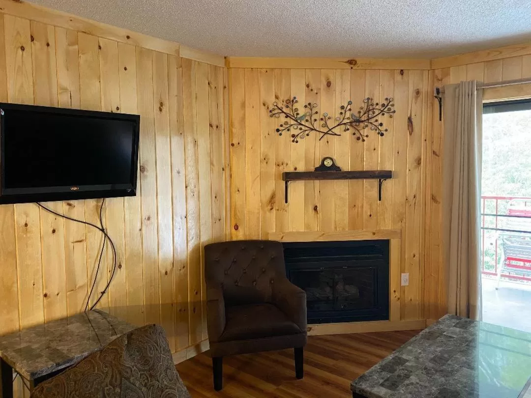 Zoders Inn and Suites