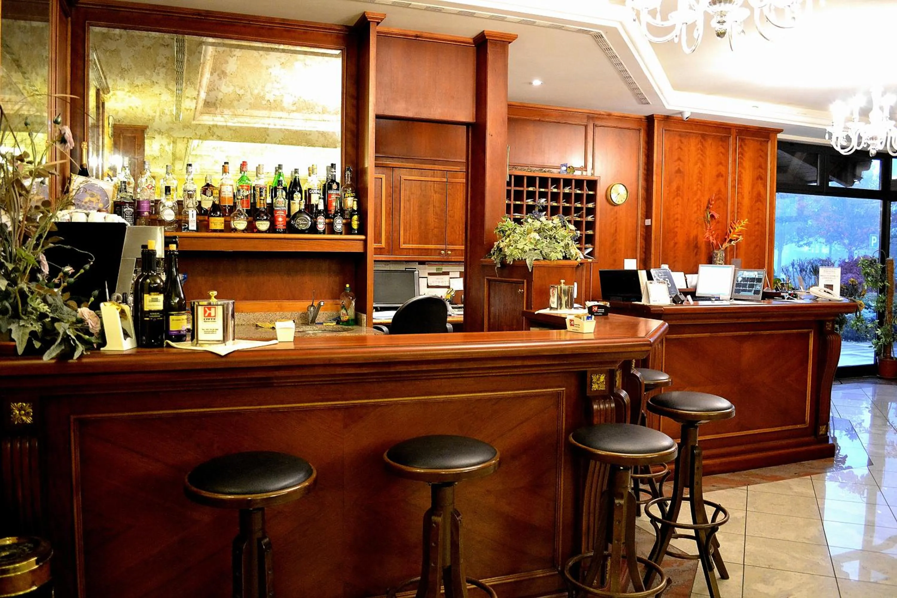 Lounge or bar in Tricolore Hotel