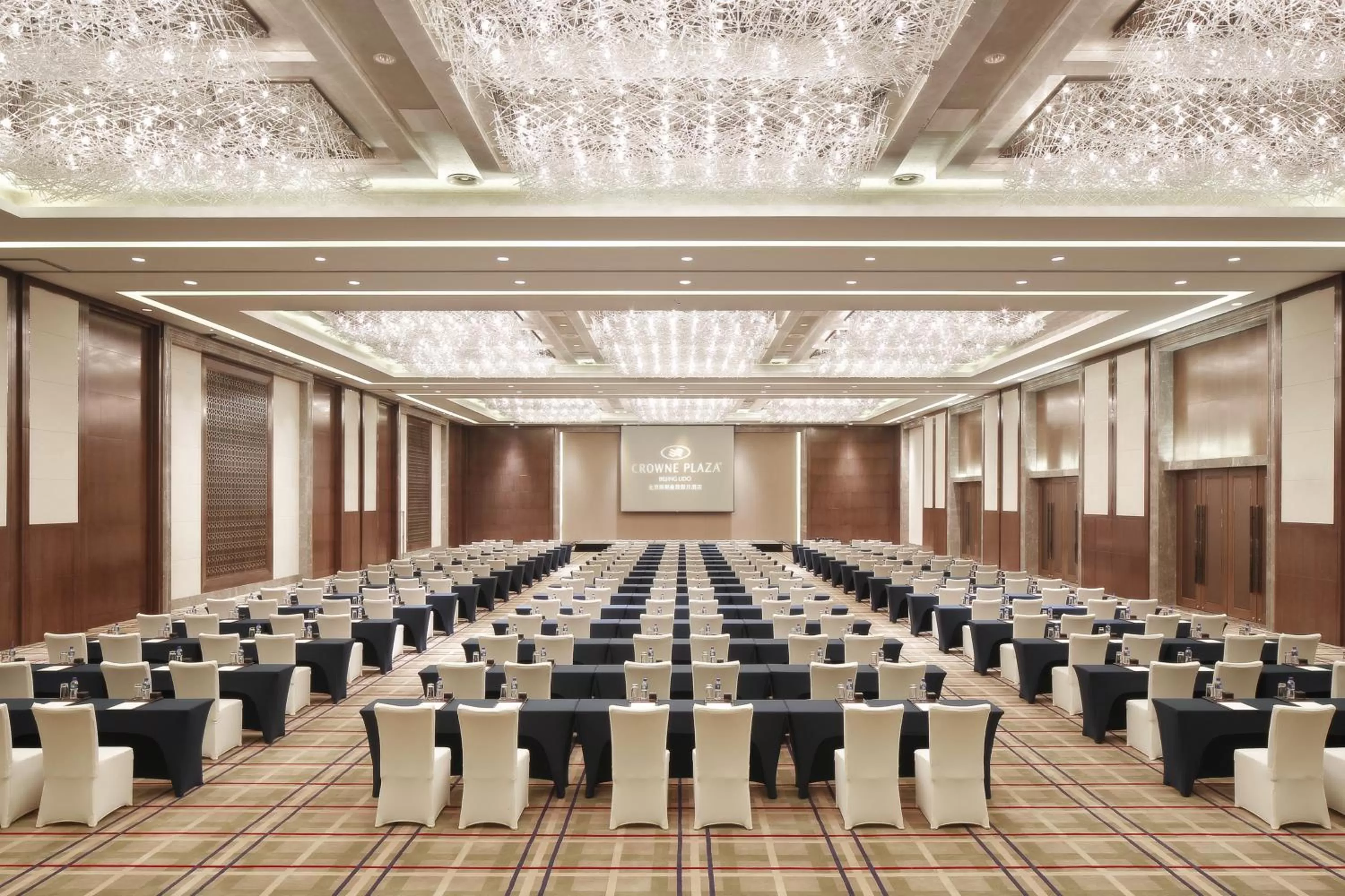 Banquet/Function facilities in Crowne Plaza Beijing Lido by IHG