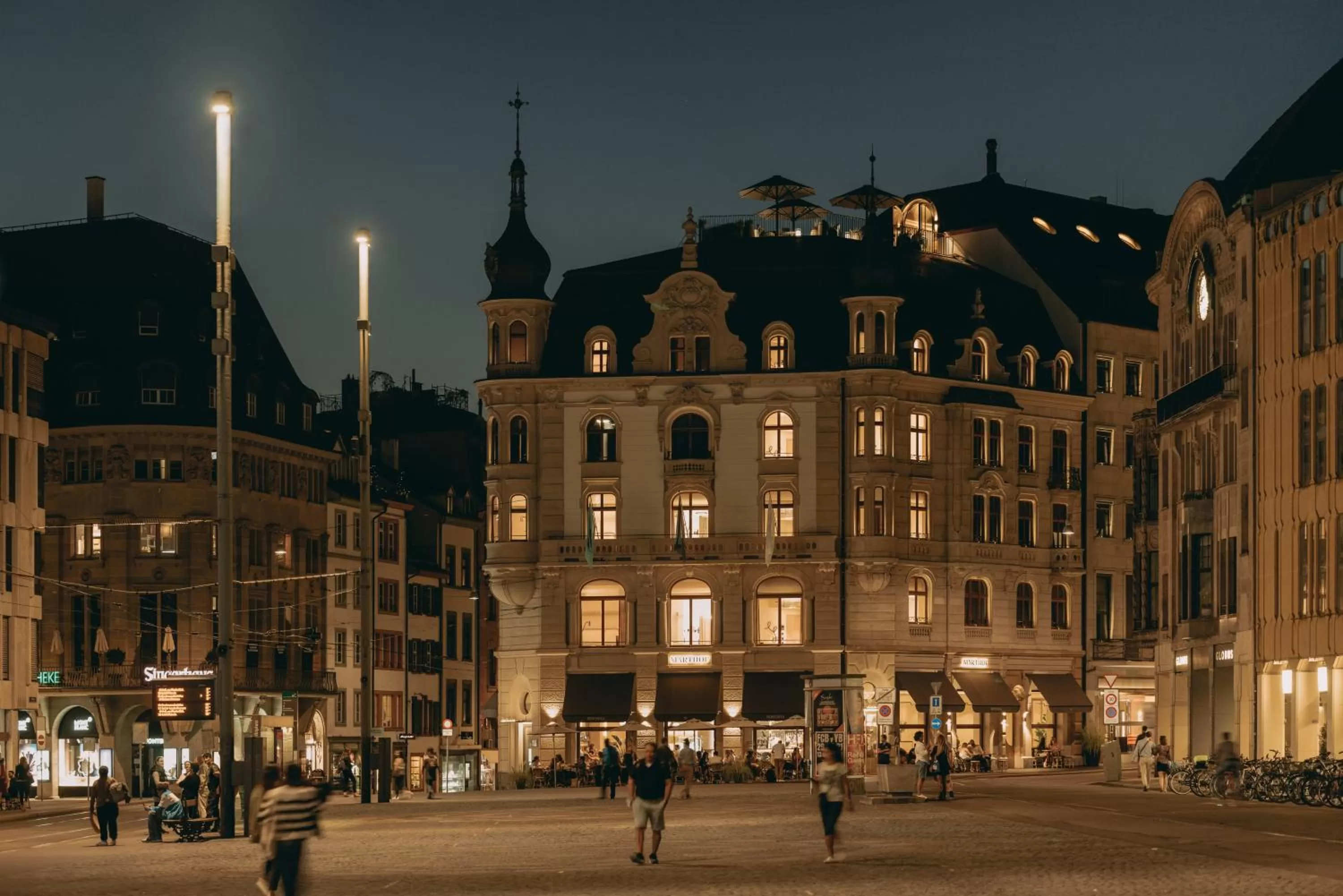 Facade/entrance in Hotel Märthof Basel