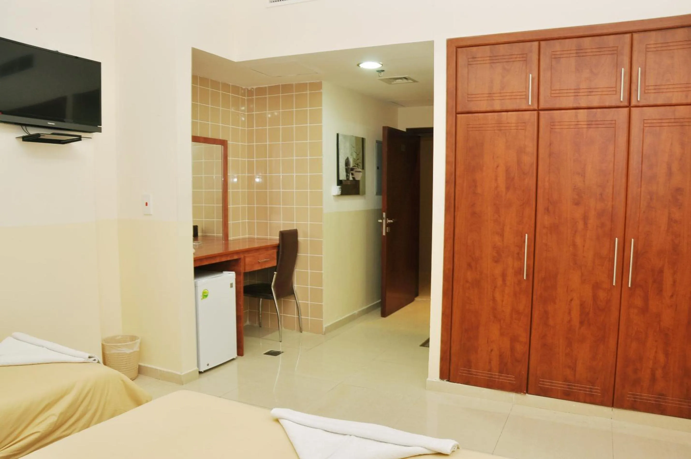 Photo of the whole room, Bed in Africana Hotel