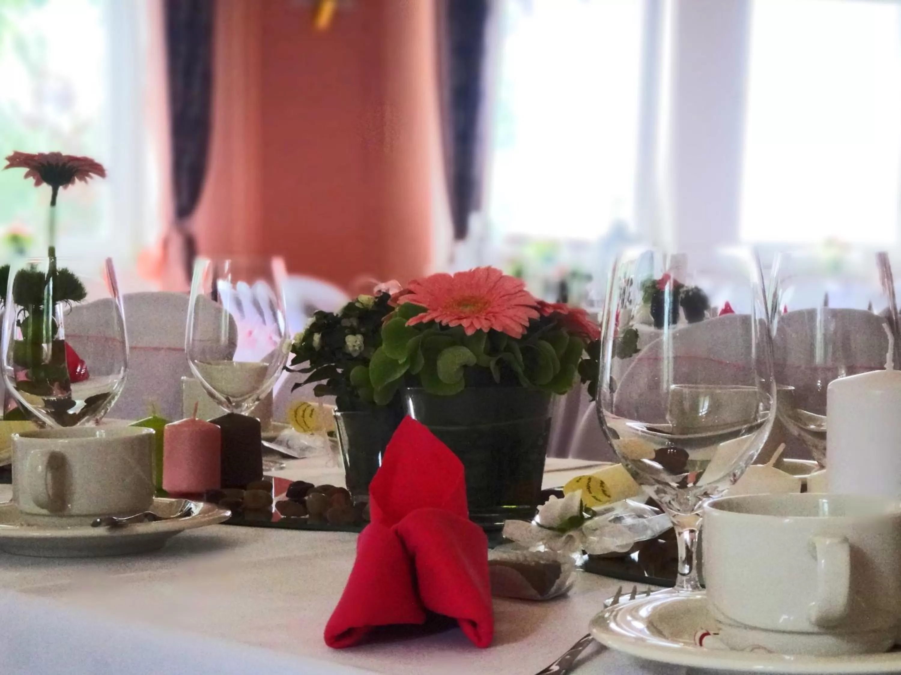 Restaurant/places to eat in Haus Hainstein