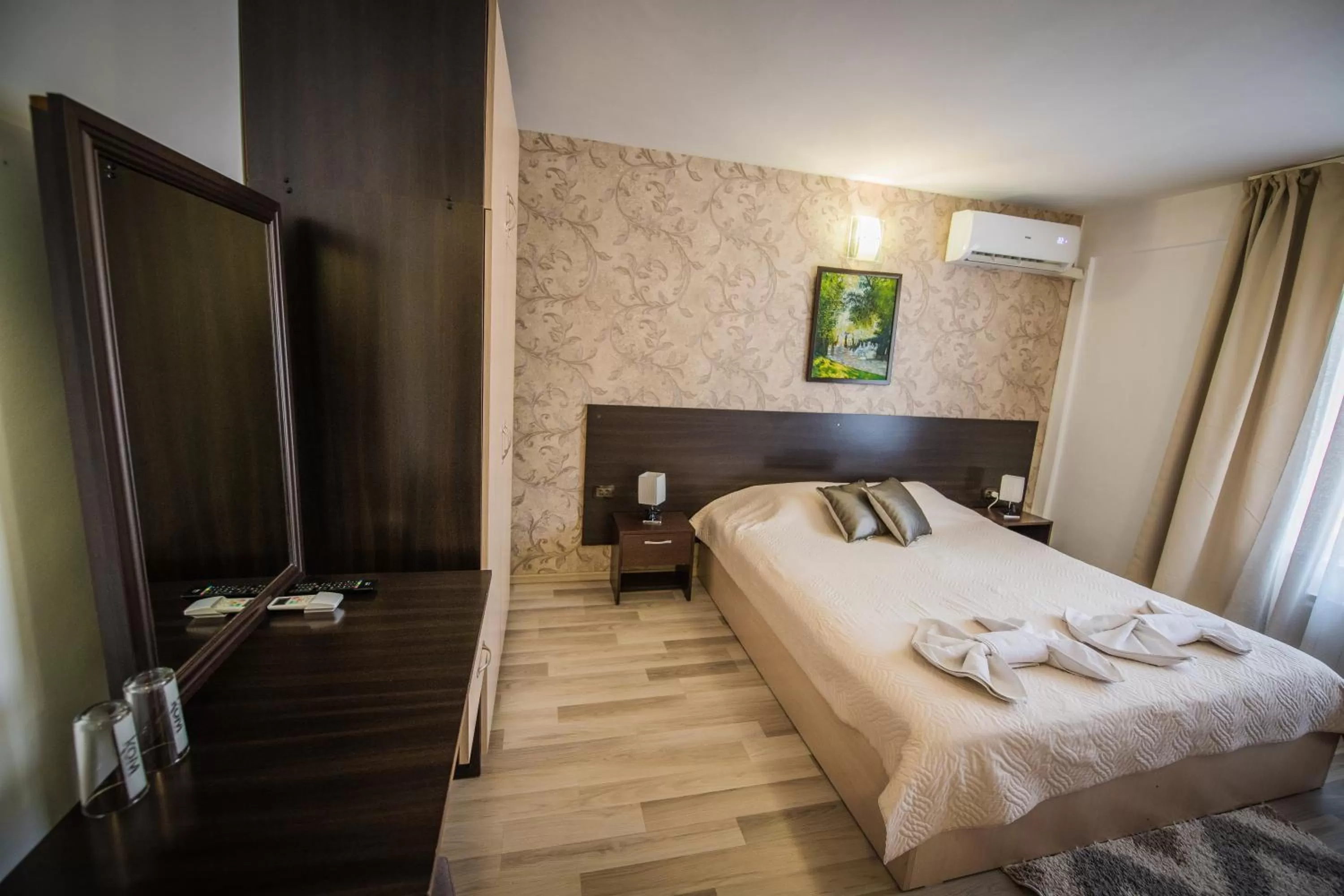 Bed in Vida Family Hotel