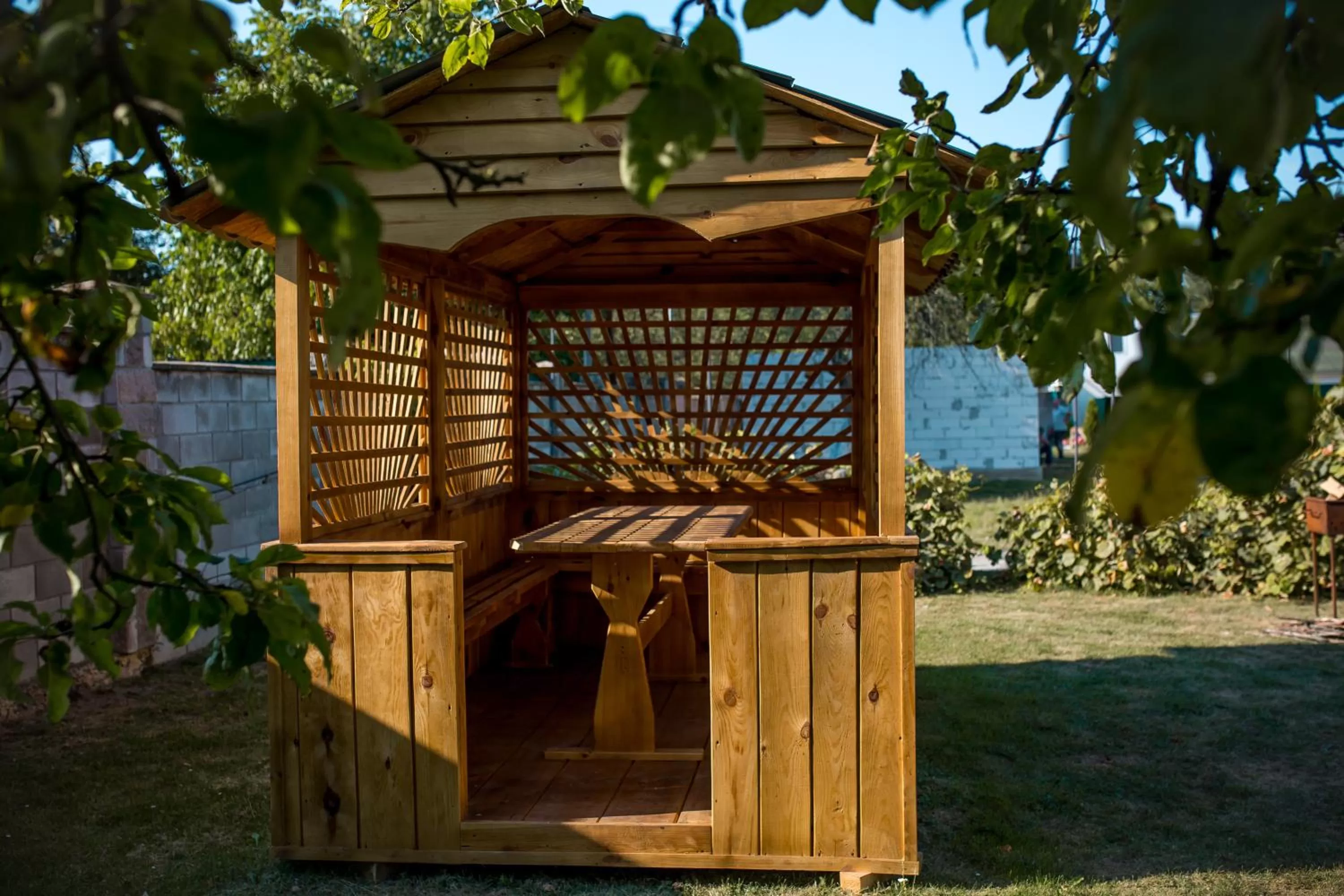 Property building in Fermerska Hata