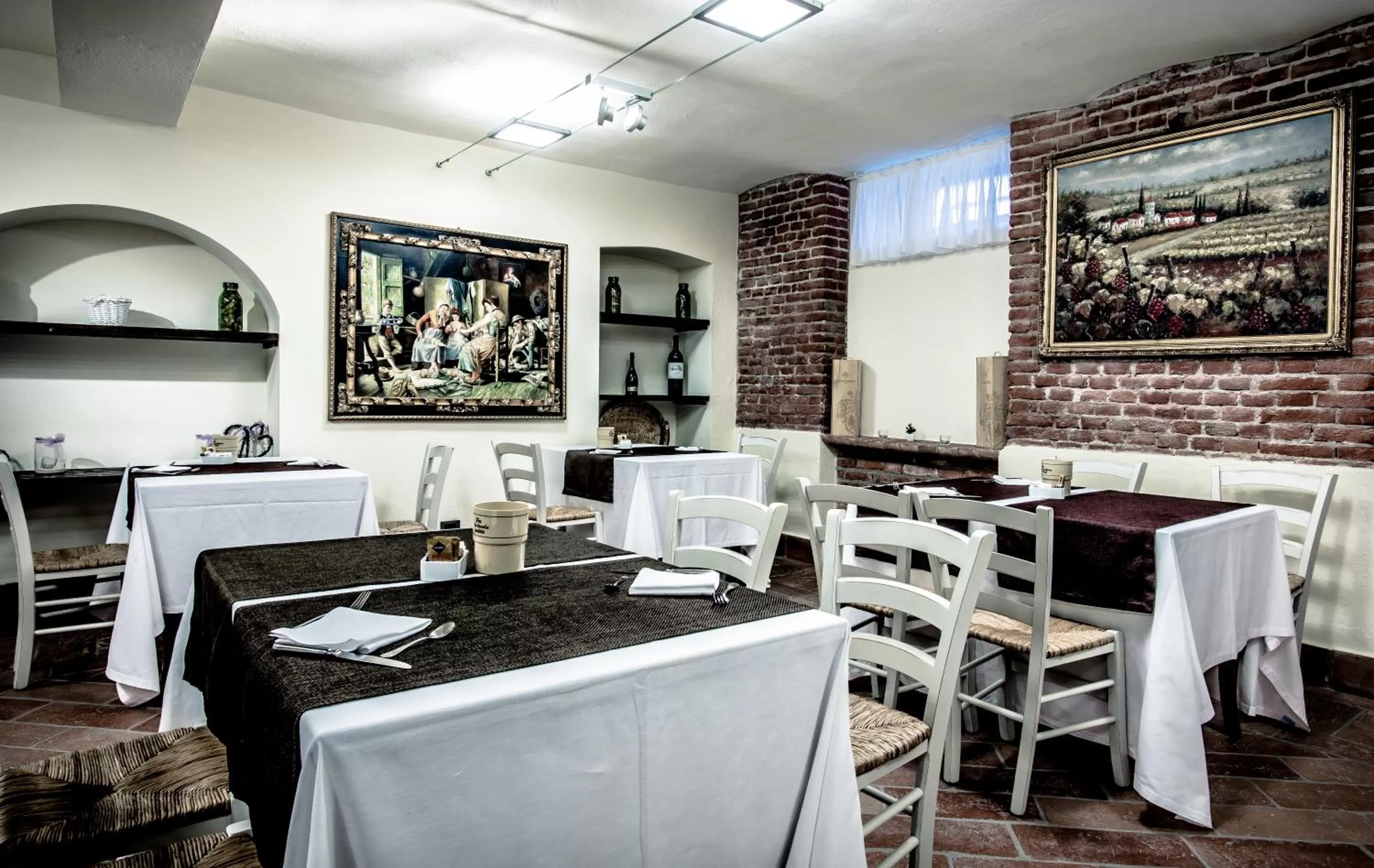 Restaurant/places to eat in Hotel Villa Borghesi